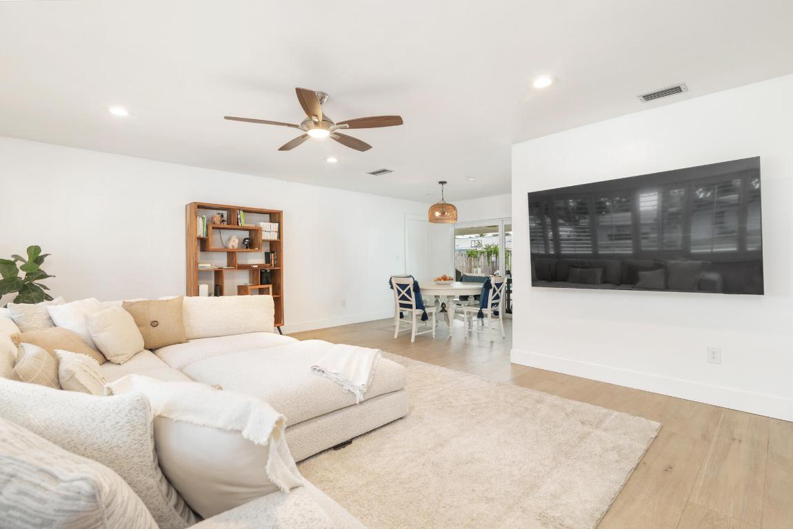 PALM BEACH GARDENS 6 - Residential