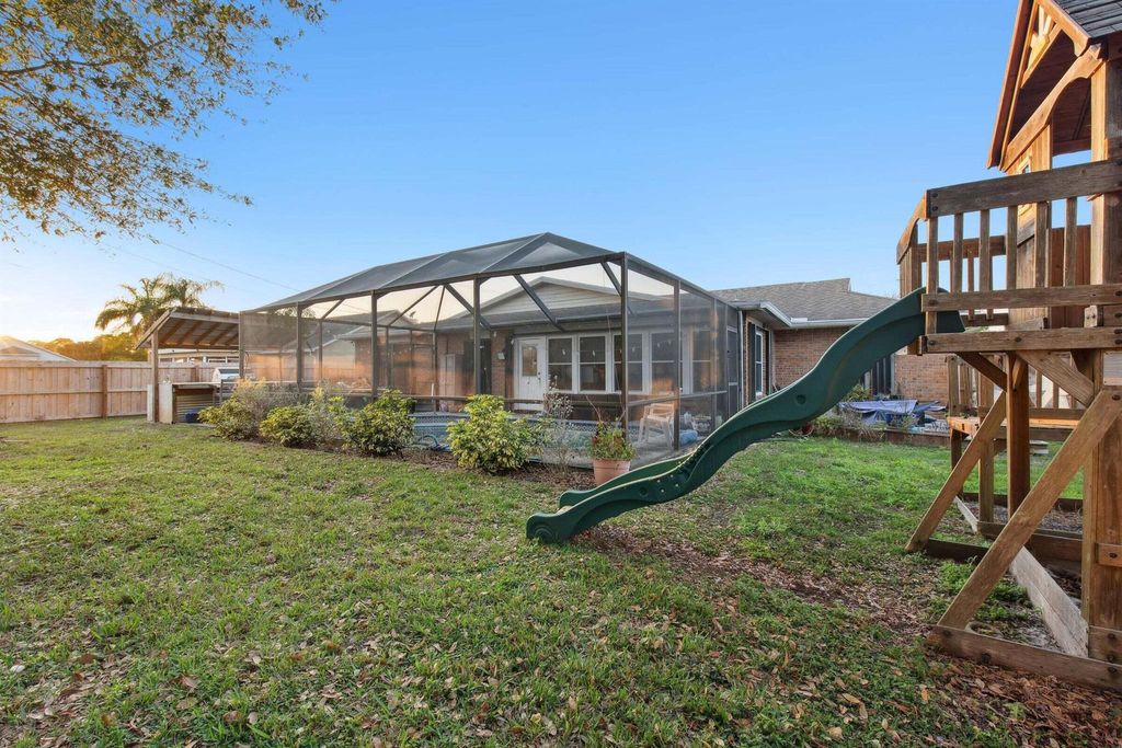 Photo of 672 SW Badger Terrace, Port Saint Lucie, FL 34953 (MLS # R11092199)