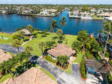 1225 Hillsboro Mile Ss1 Hillsboro Beach FL 33062