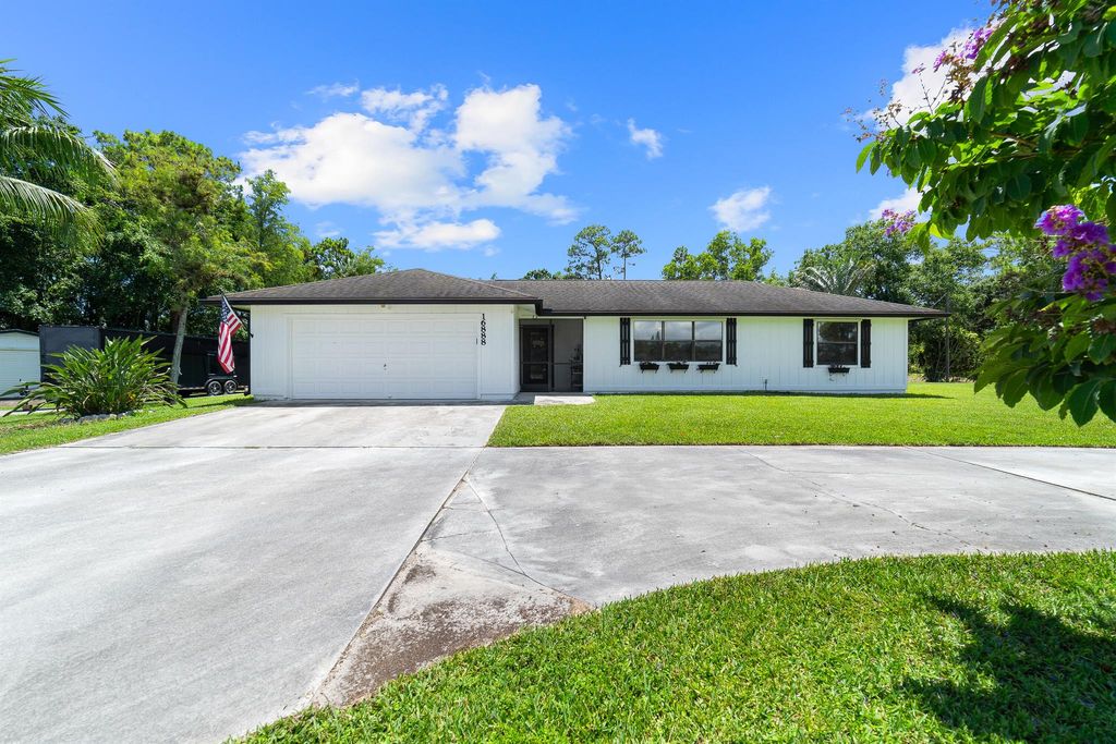 Photo of 16888 W Stallion Drive, Loxahatchee, FL 33470 (MLS # R11103036)