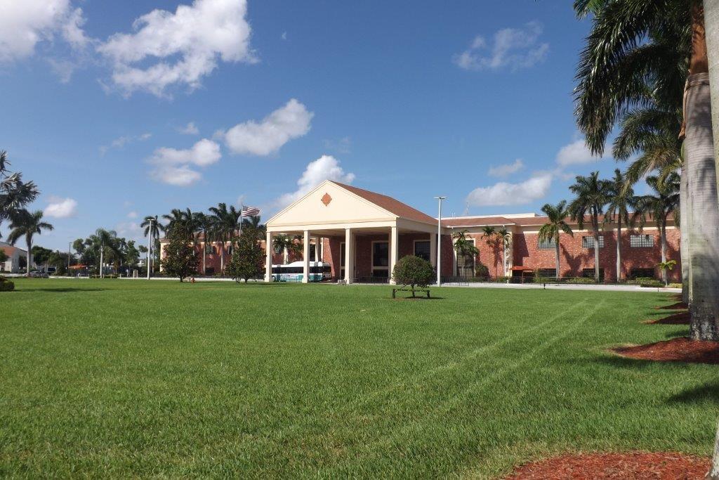 CORNWALL AT CENTURY VILLAGE CONDO - Residential Lease