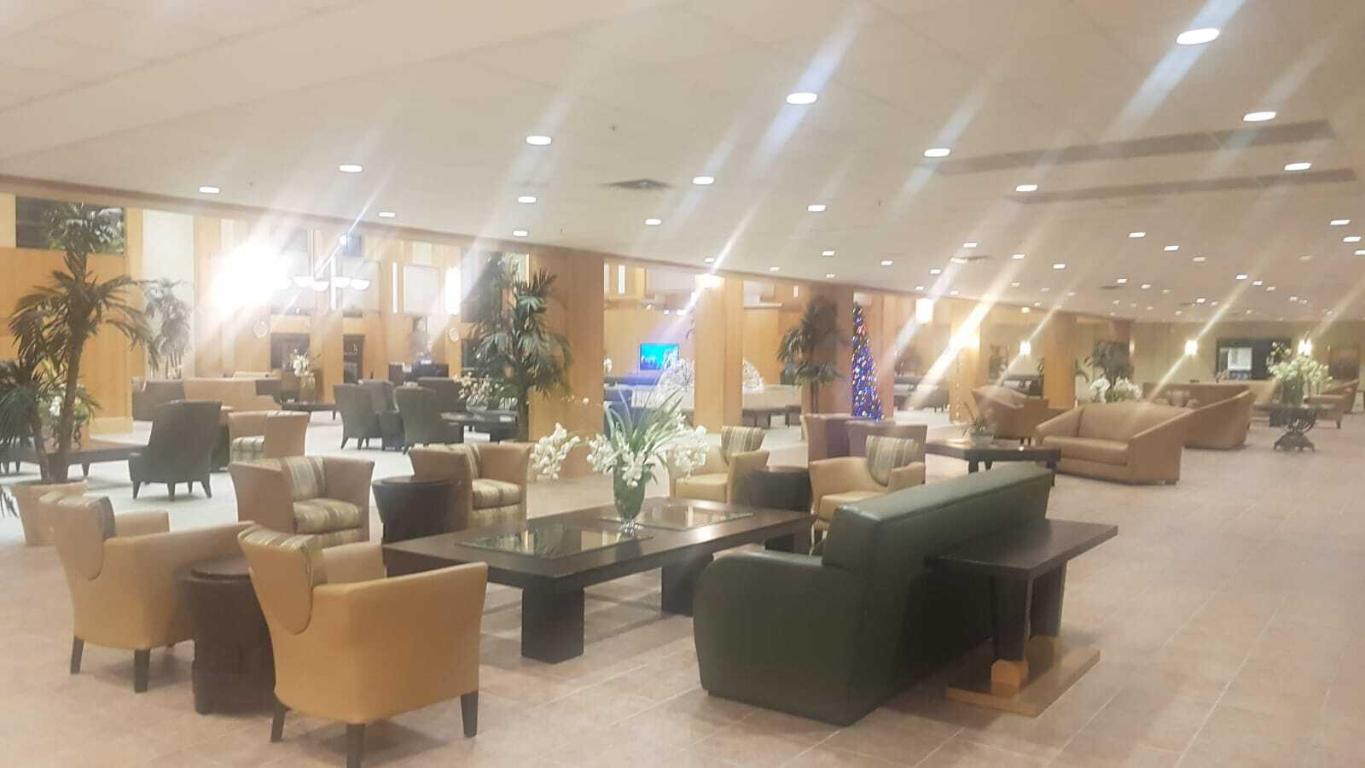 CORNWALL AT CENTURY VILLAGE CONDO - Residential Lease