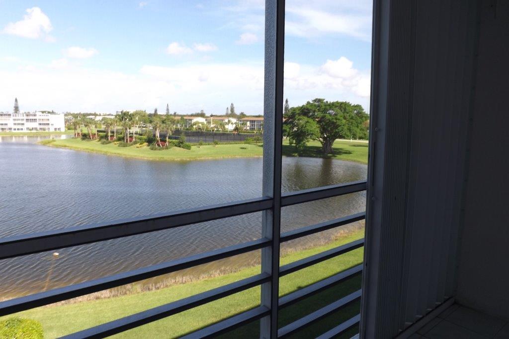 CORNWALL AT CENTURY VILLAGE CONDO - Residential Lease