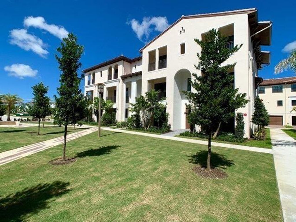 Photo of 8108 Hobbes Way, Palm Beach Gardens, FL 33418 (MLS # R10934770)