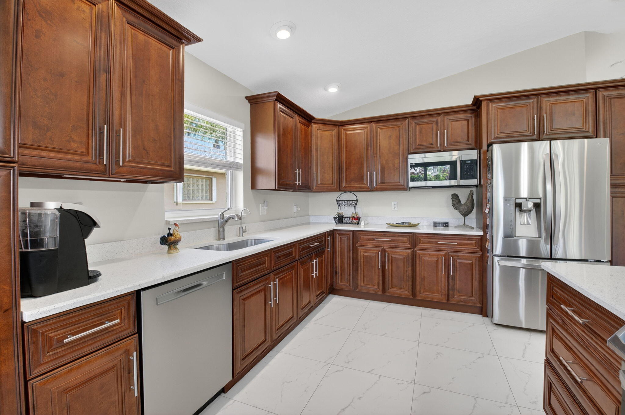 LAKERIDGE GREENS AT PIPER - Residential