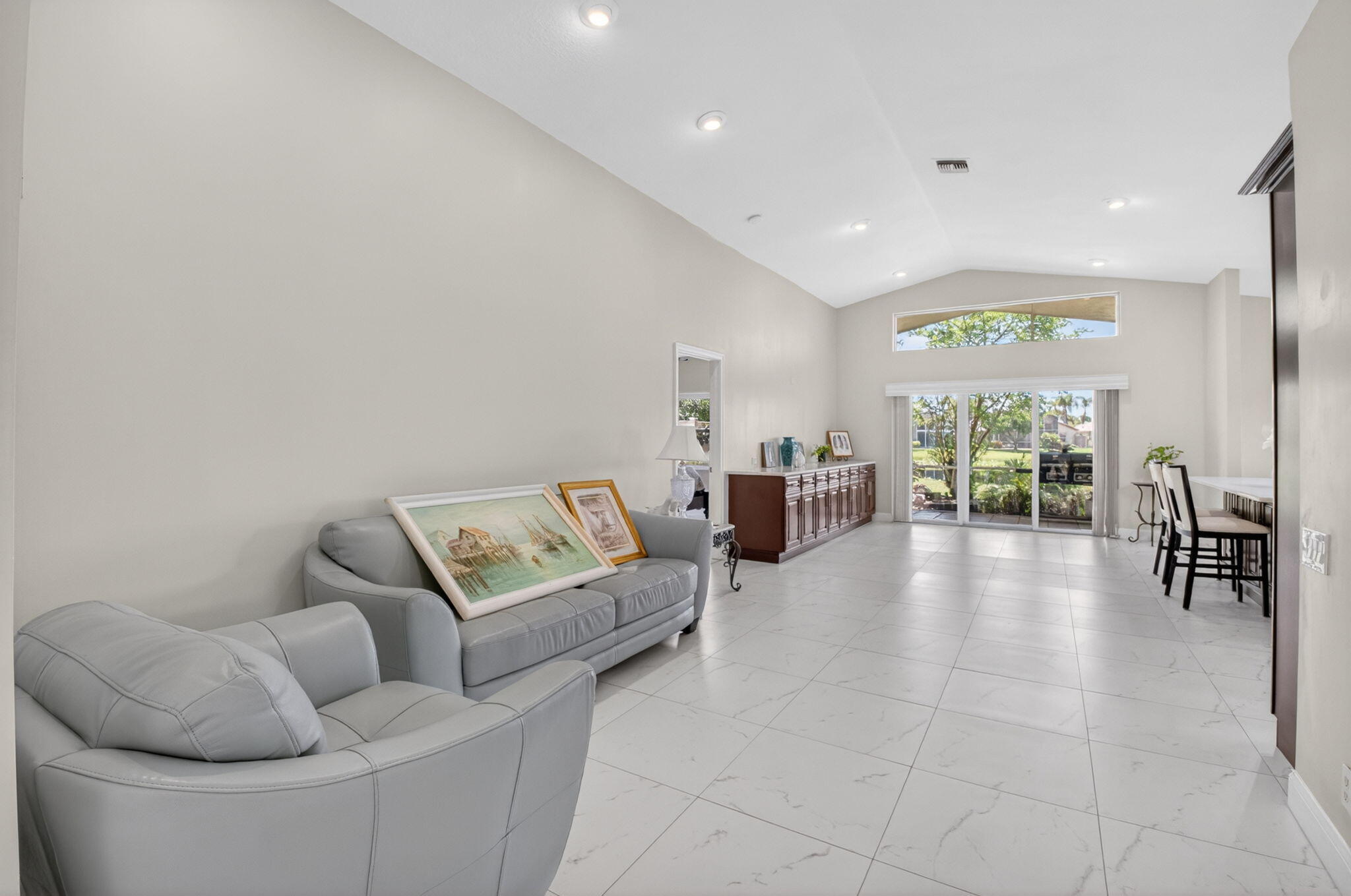 LAKERIDGE GREENS AT PIPER - Residential