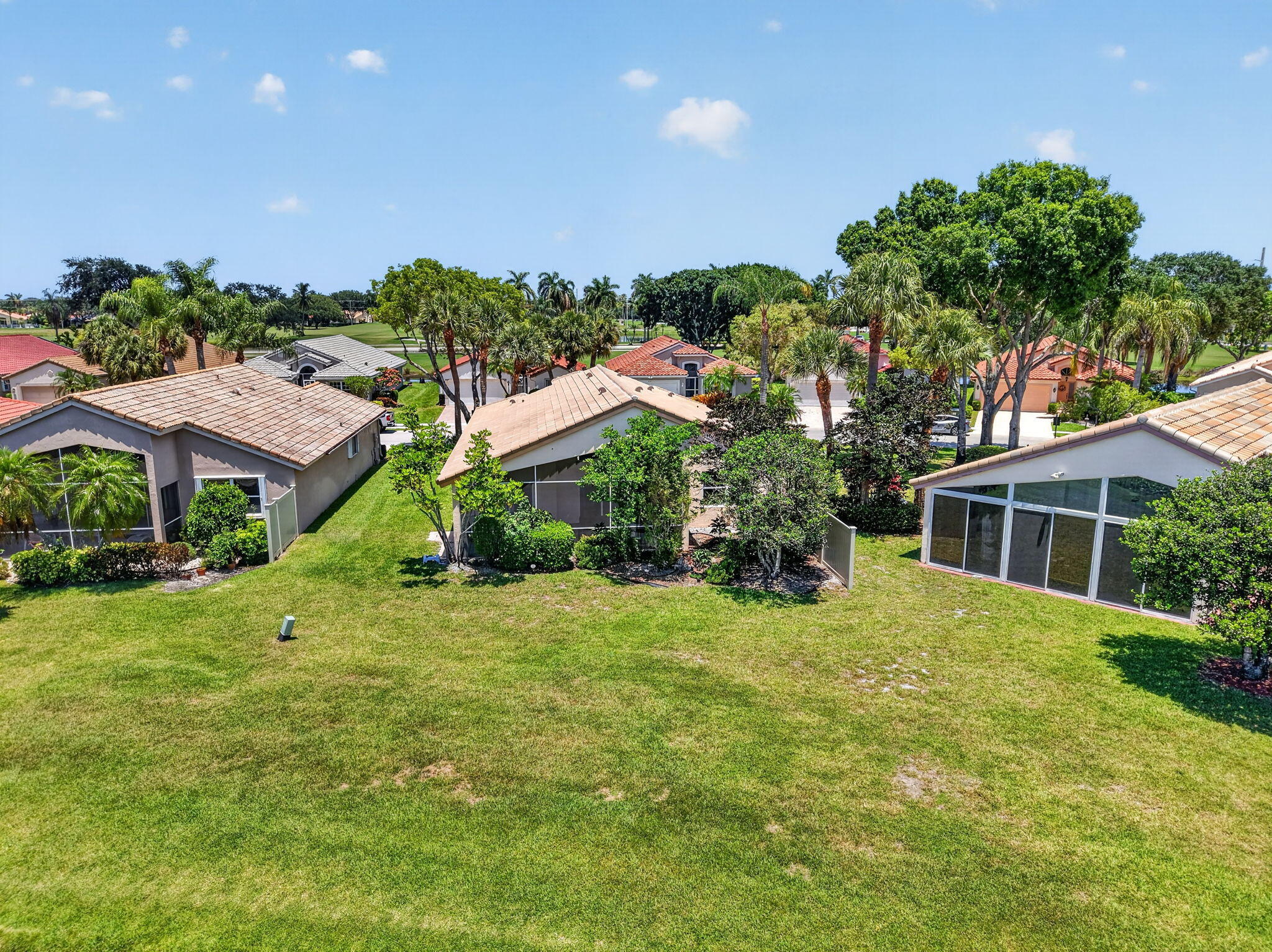 LAKERIDGE GREENS AT PIPER - Residential