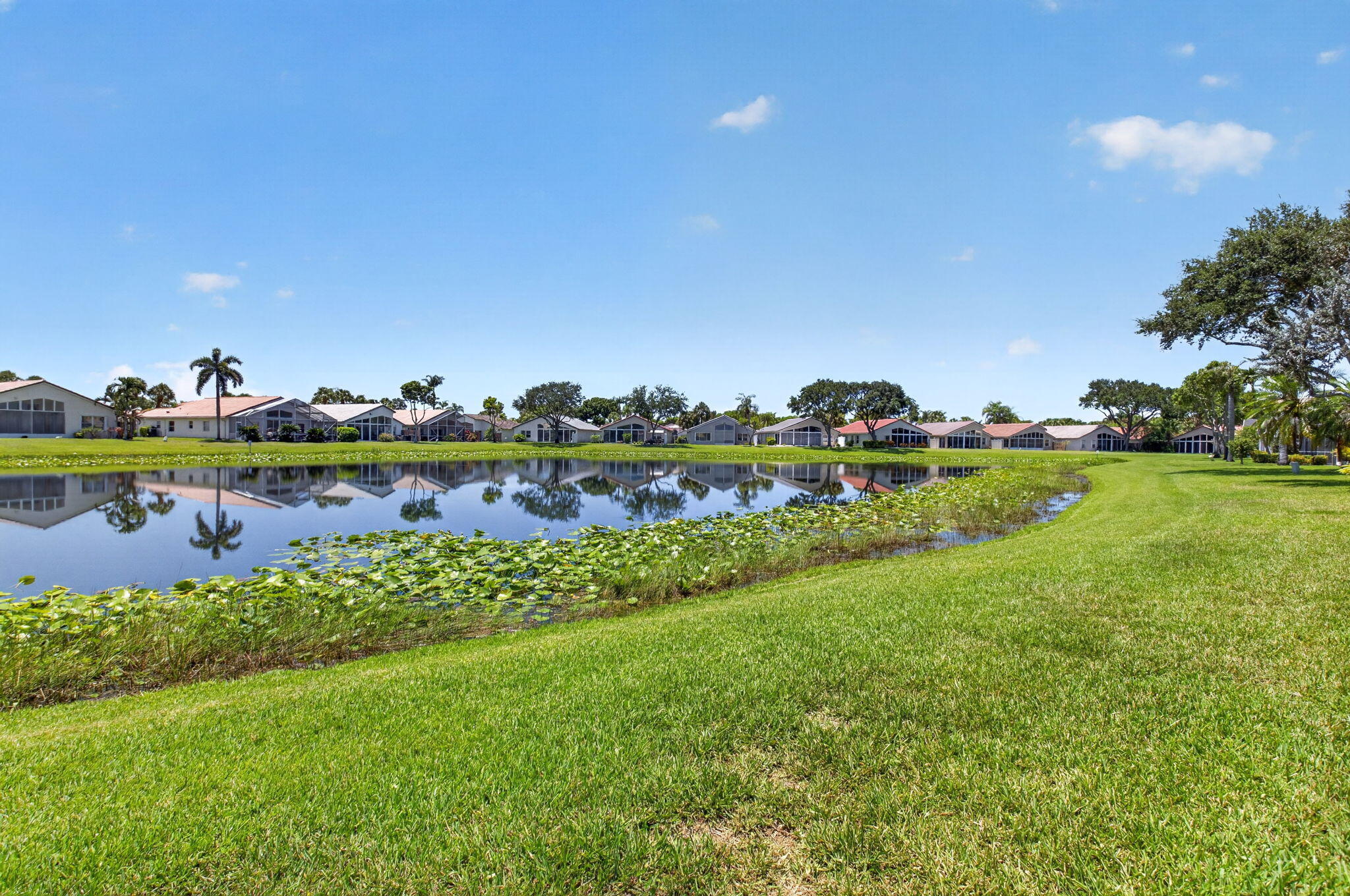 LAKERIDGE GREENS AT PIPER - Residential