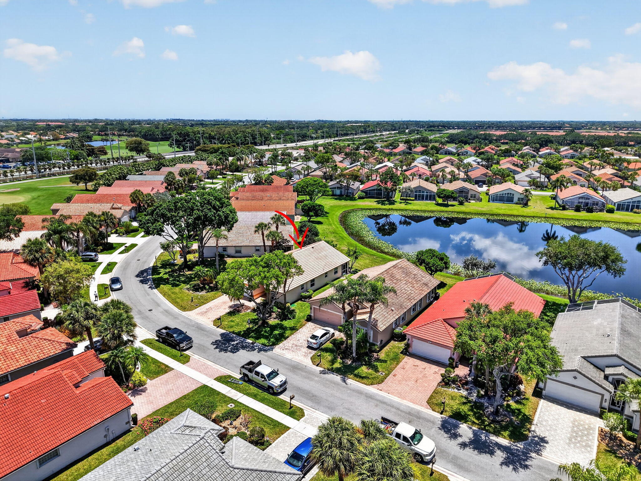 LAKERIDGE GREENS AT PIPER - Residential
