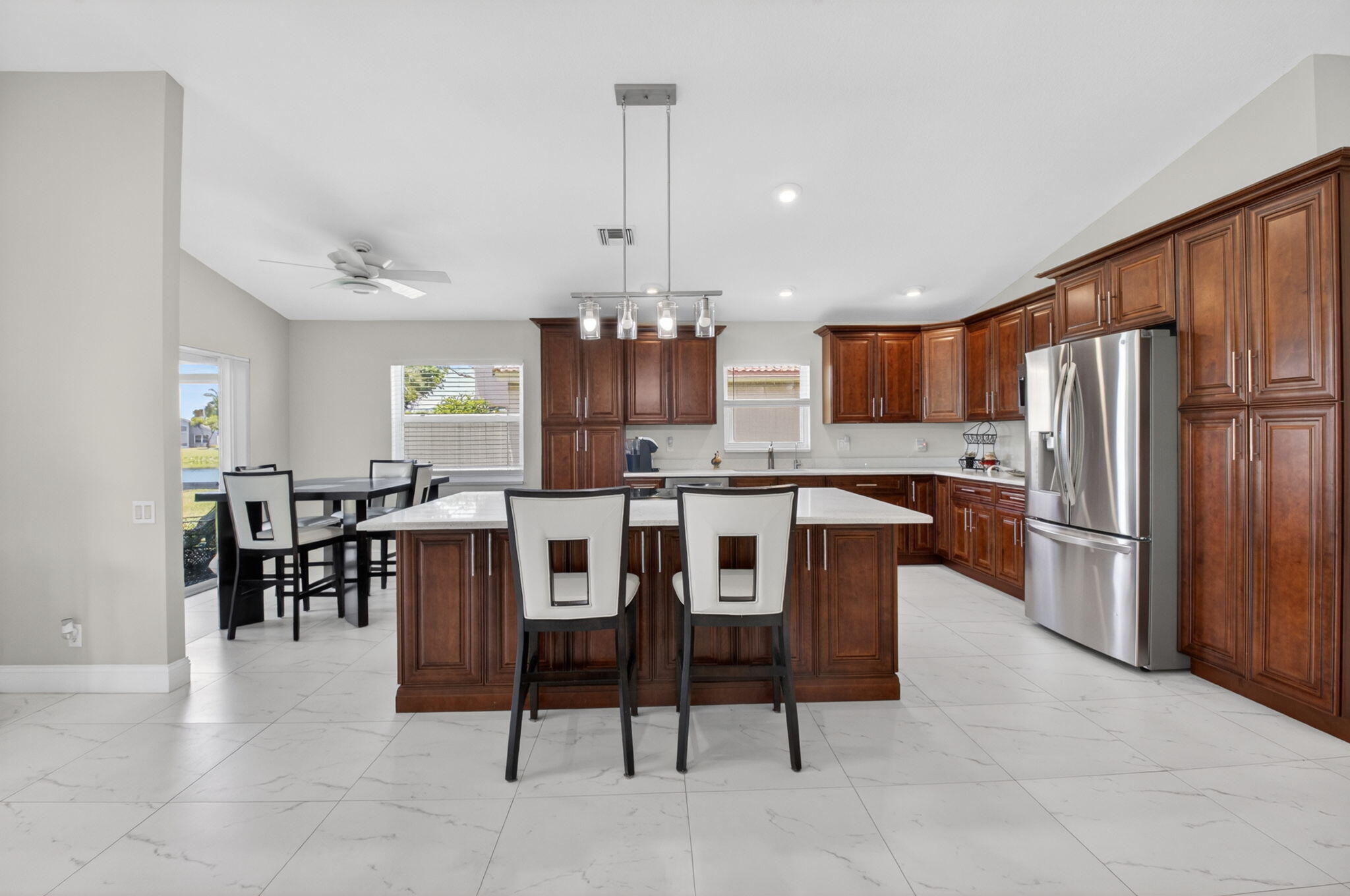 LAKERIDGE GREENS AT PIPER - Residential
