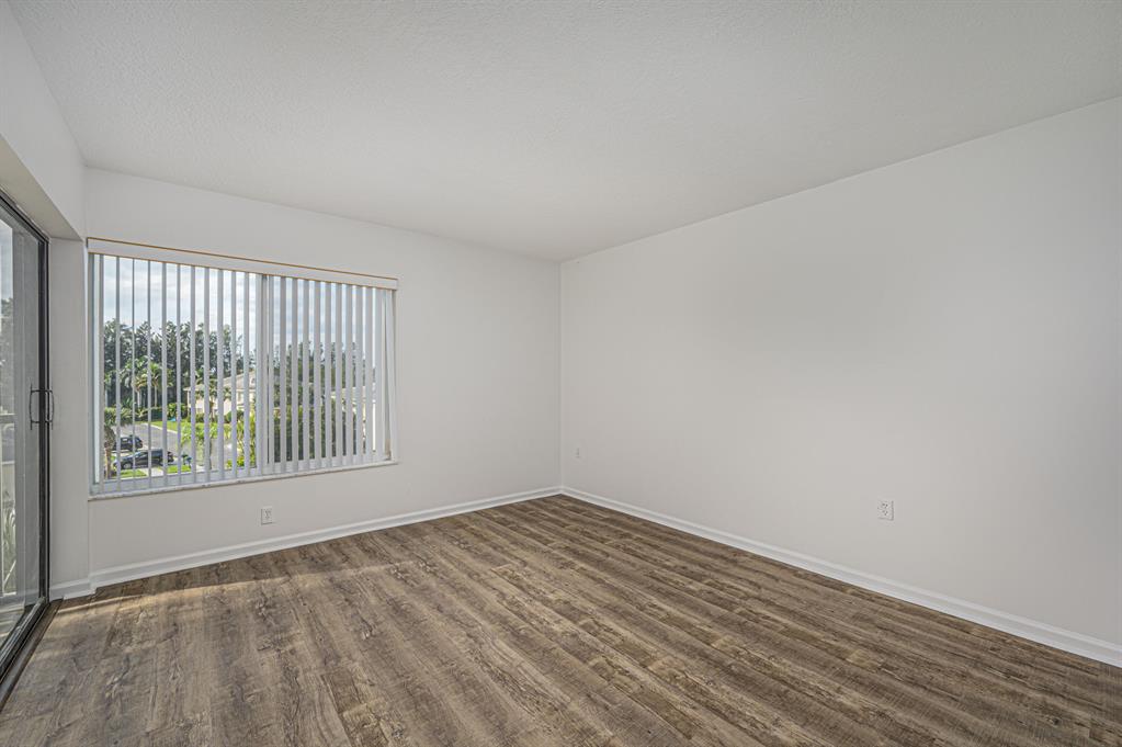 CATAMARAN LL CONDOMINIUM - Residential