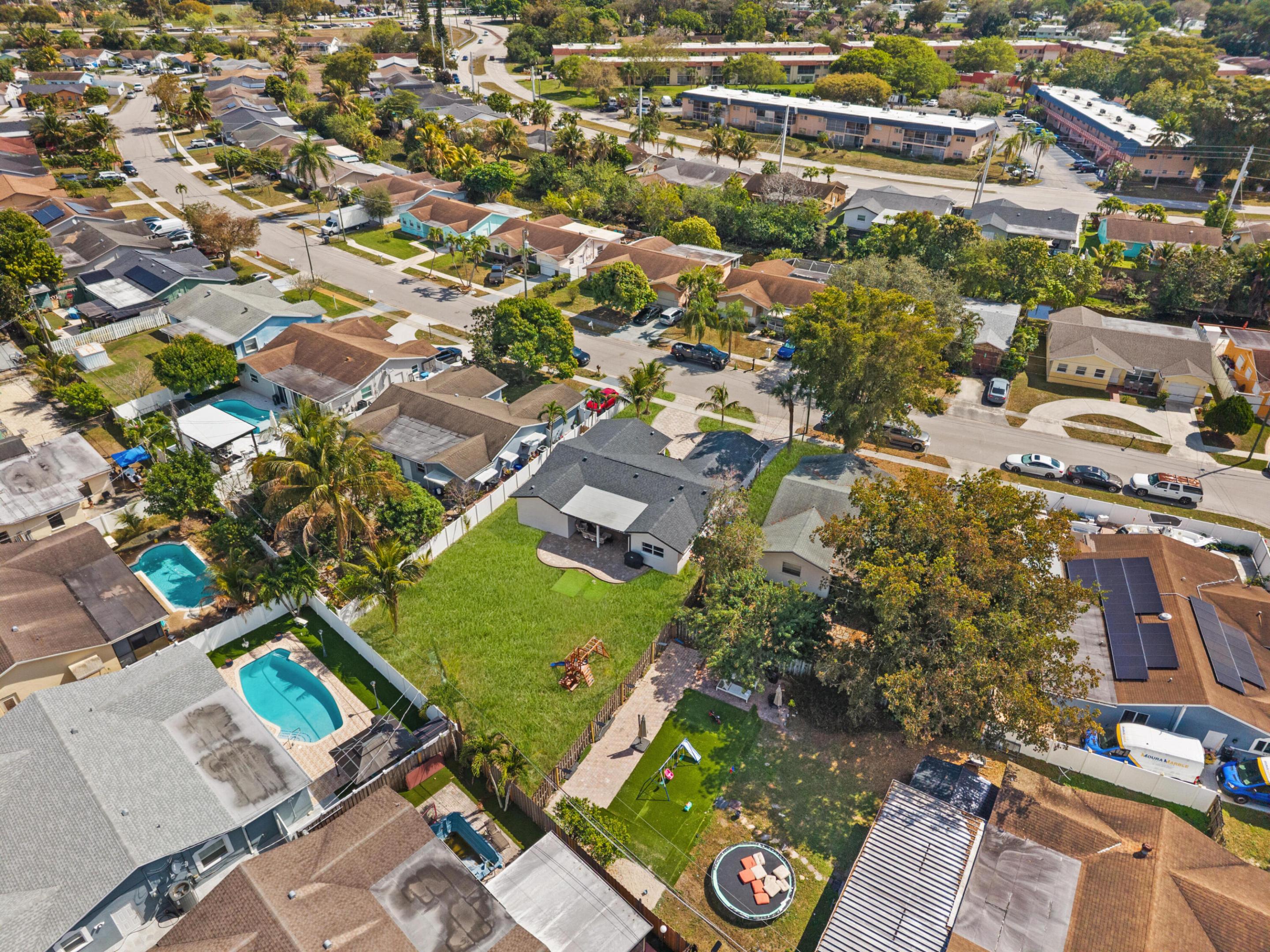 SANDALFOOT COVE SEC 5 - Residential