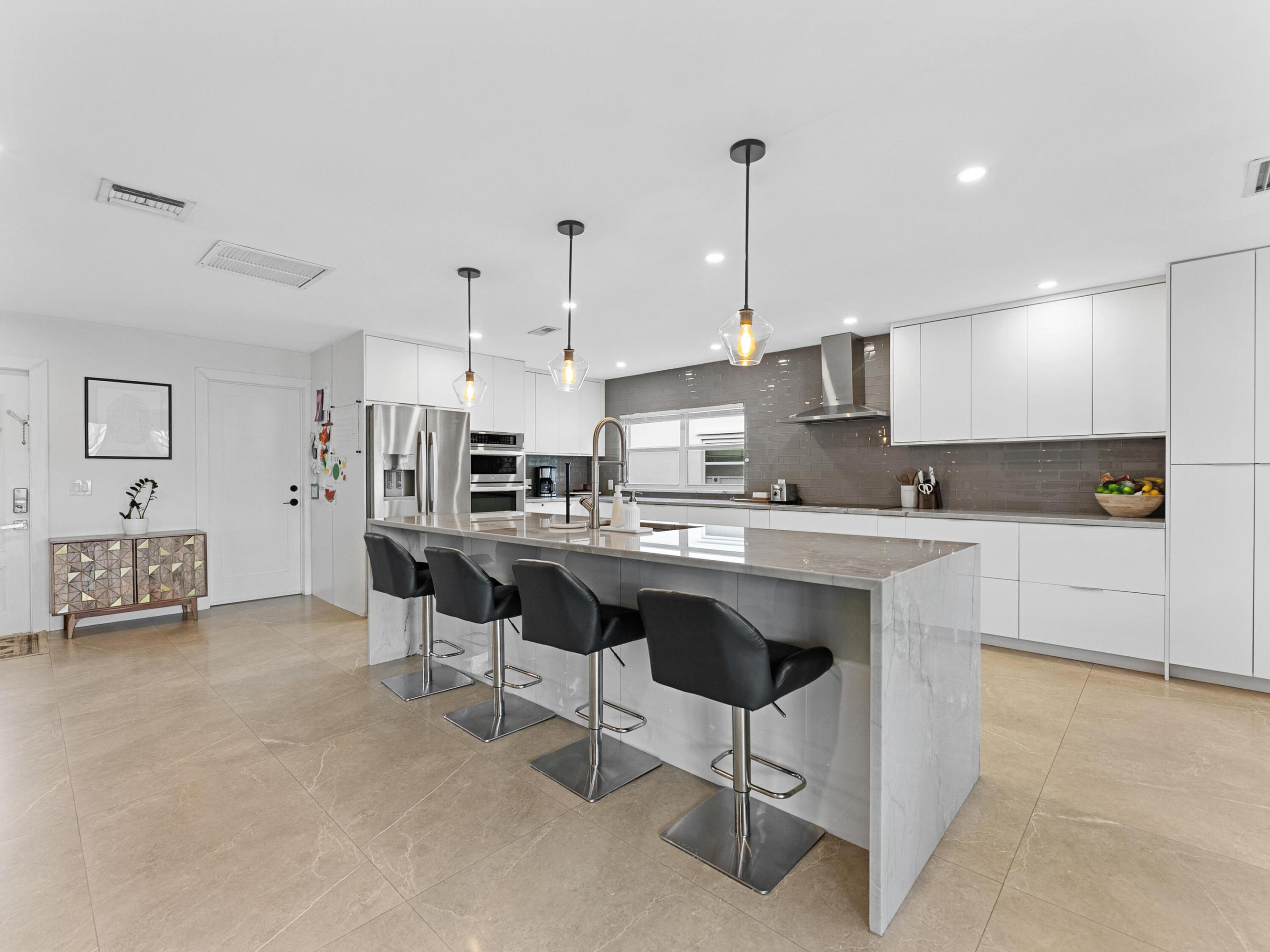 SANDALFOOT COVE SEC 5 - Residential