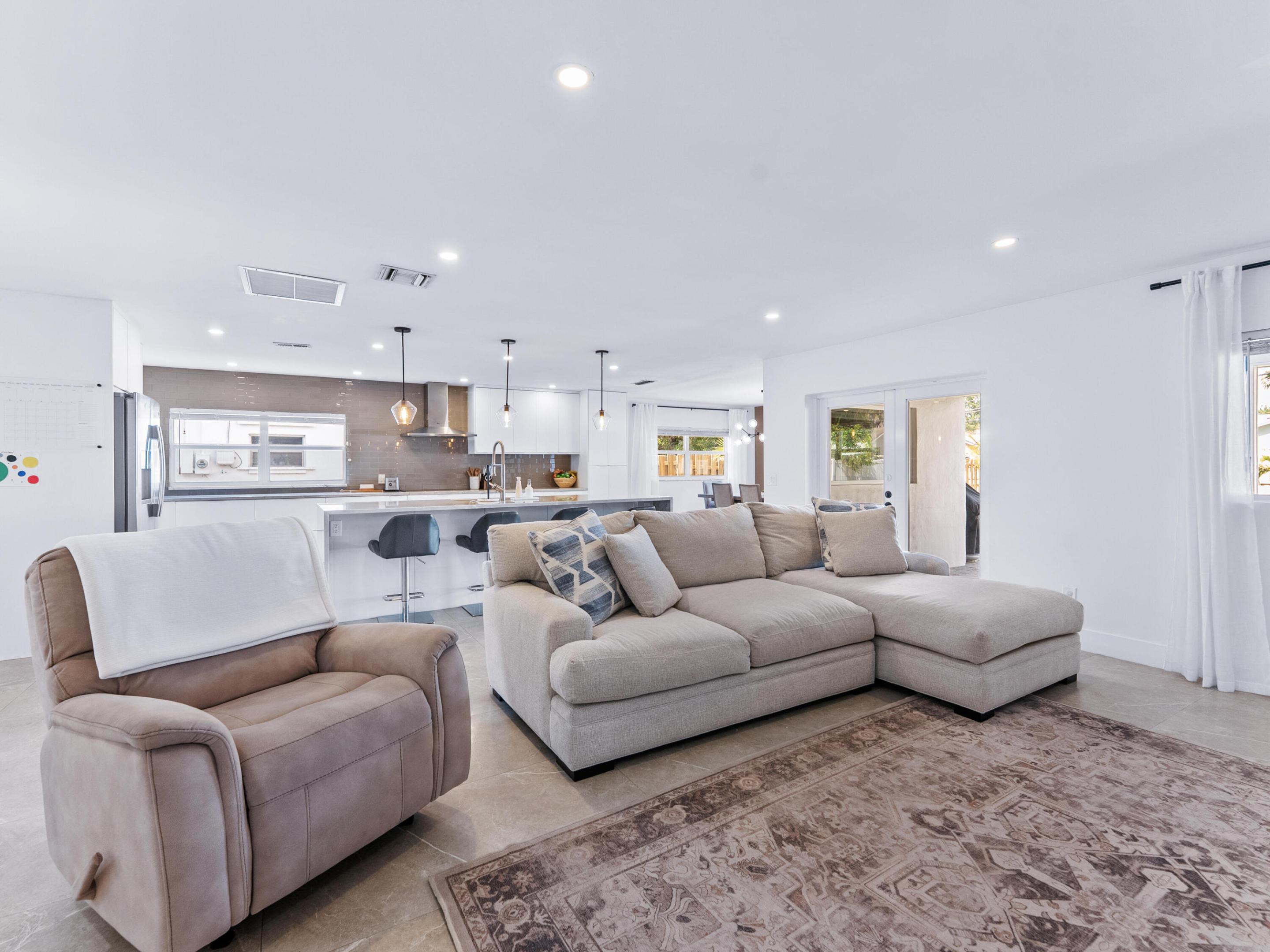 SANDALFOOT COVE SEC 5 - Residential