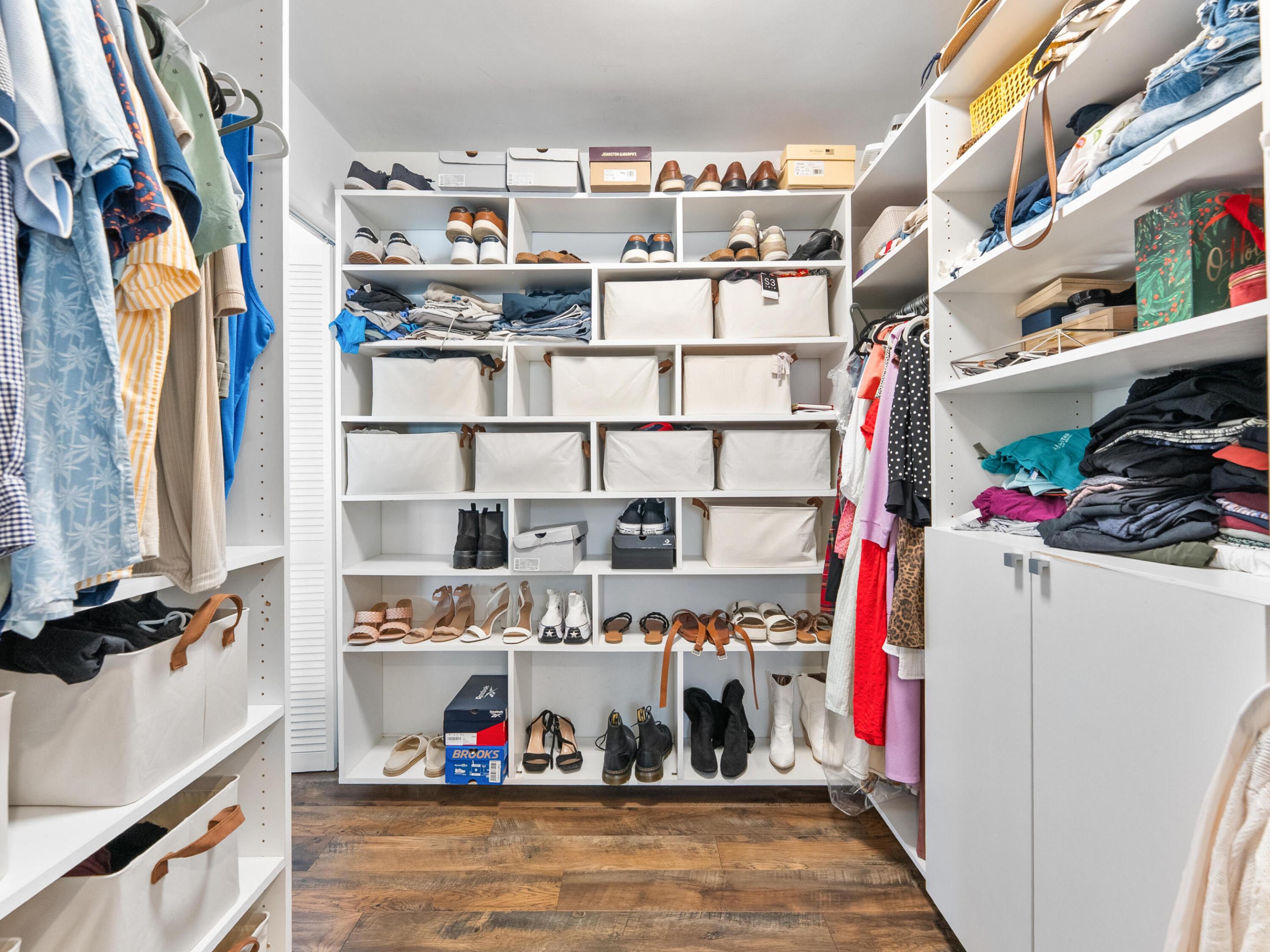 SANDALFOOT COVE SEC 5 - Residential