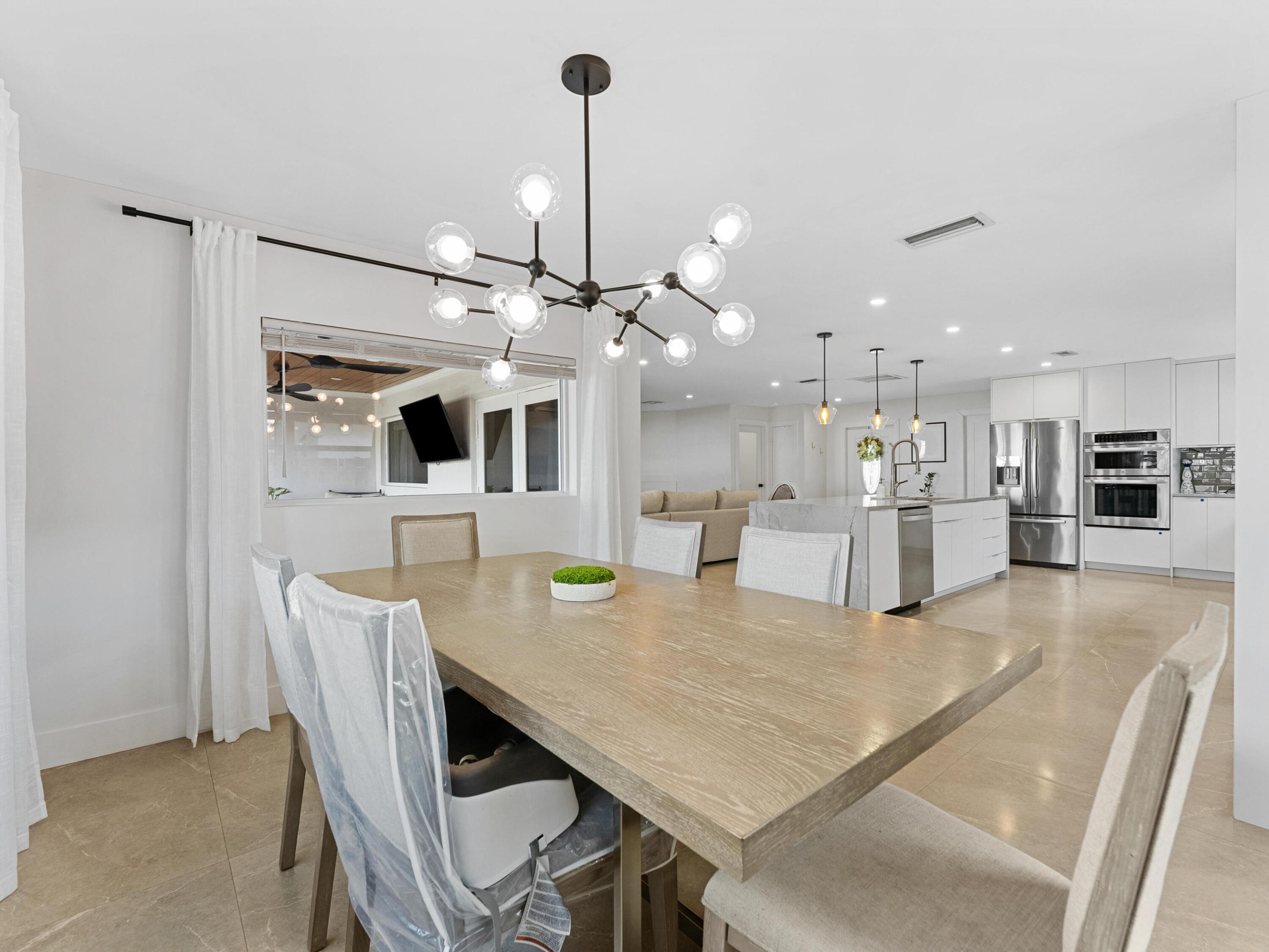 SANDALFOOT COVE SEC 5 - Residential