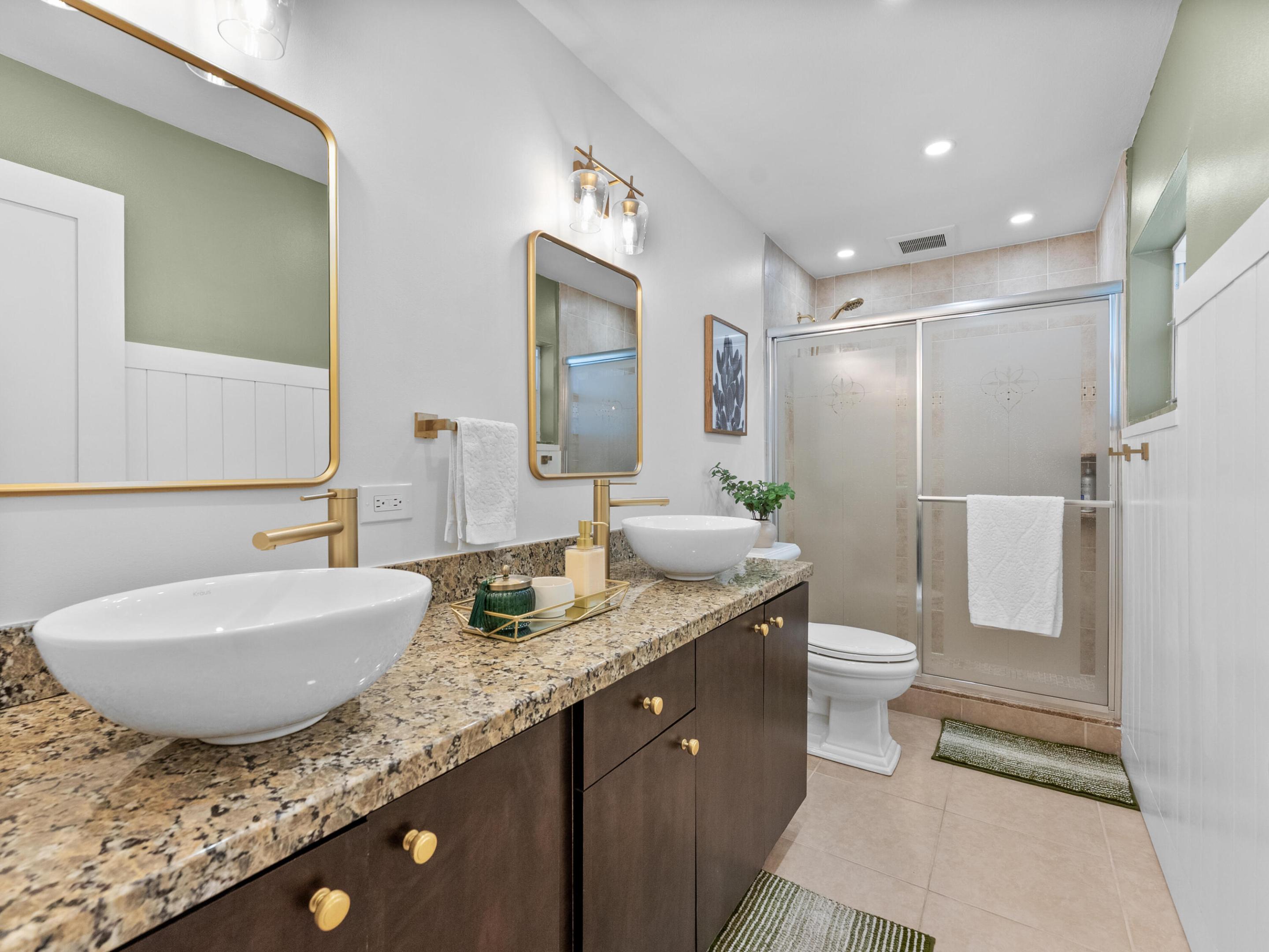 SANDALFOOT COVE SEC 5 - Residential