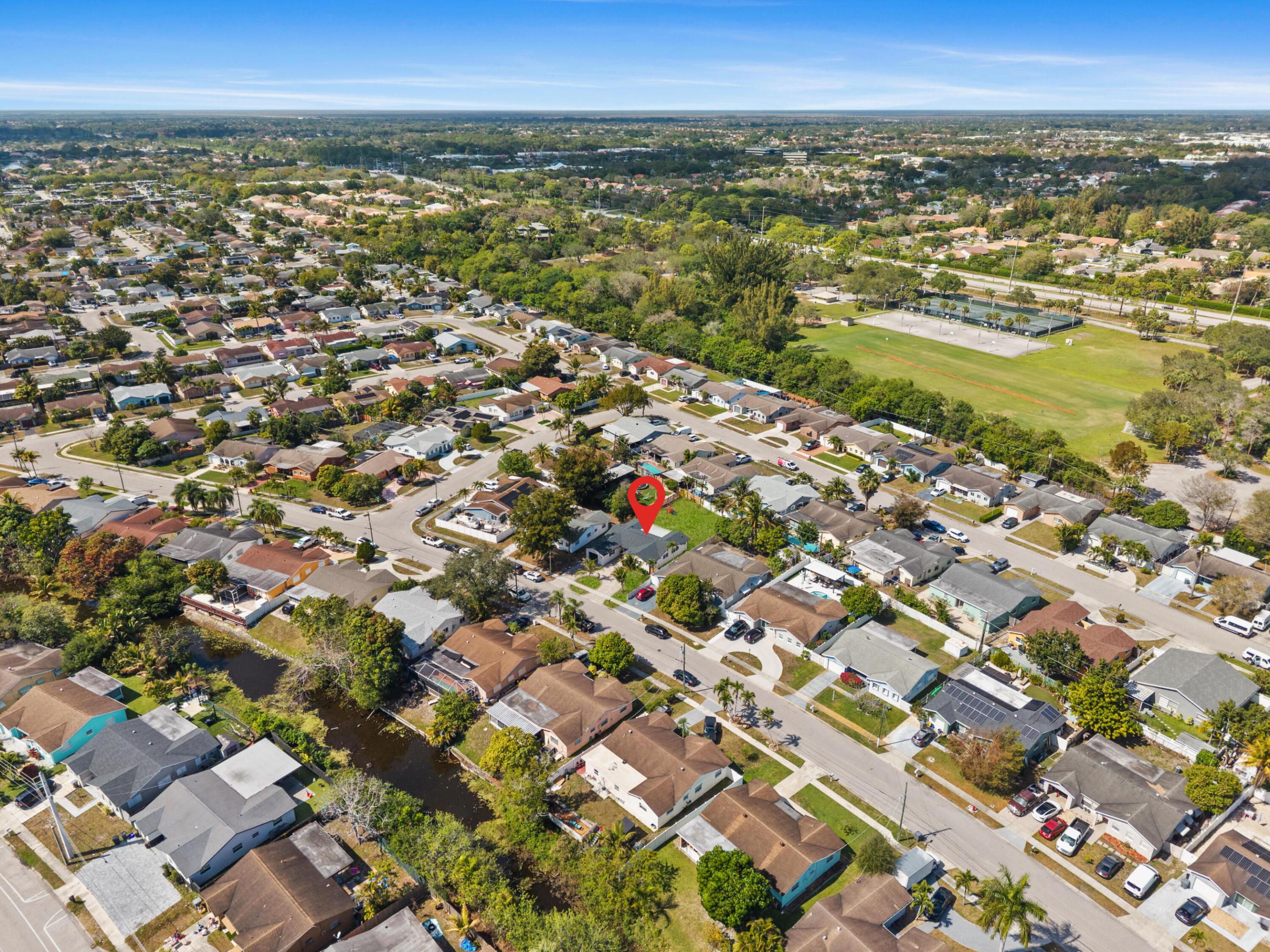 SANDALFOOT COVE SEC 5 - Residential