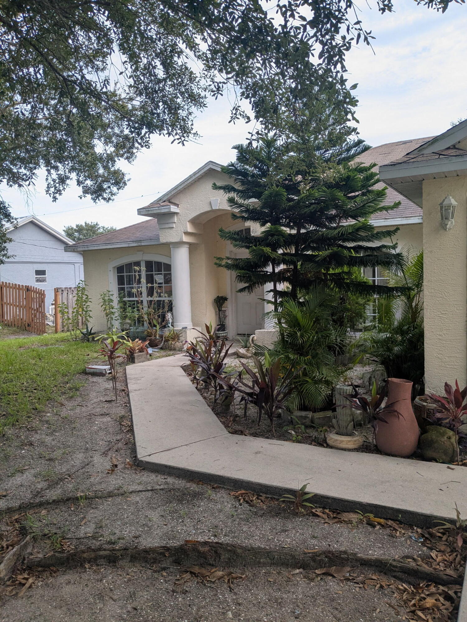 PORT ST LUCIE SECTION 2 - Residential