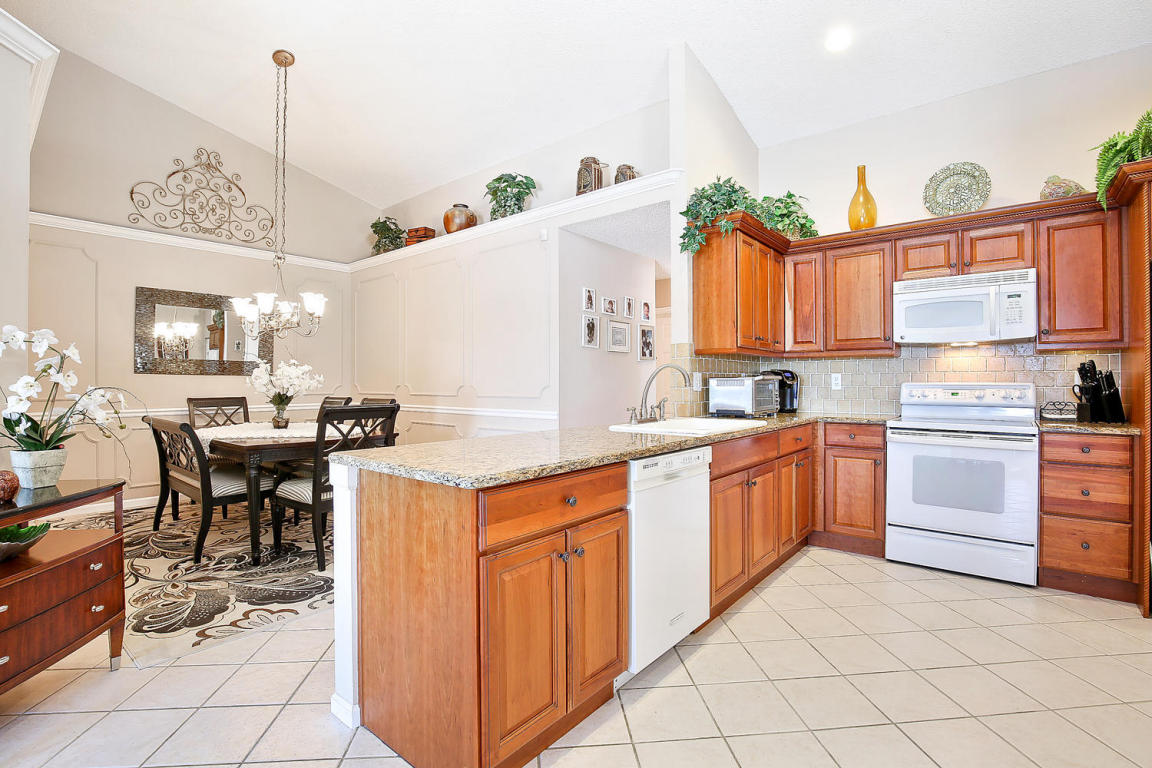 WELLINGTONS EDGE - Residential