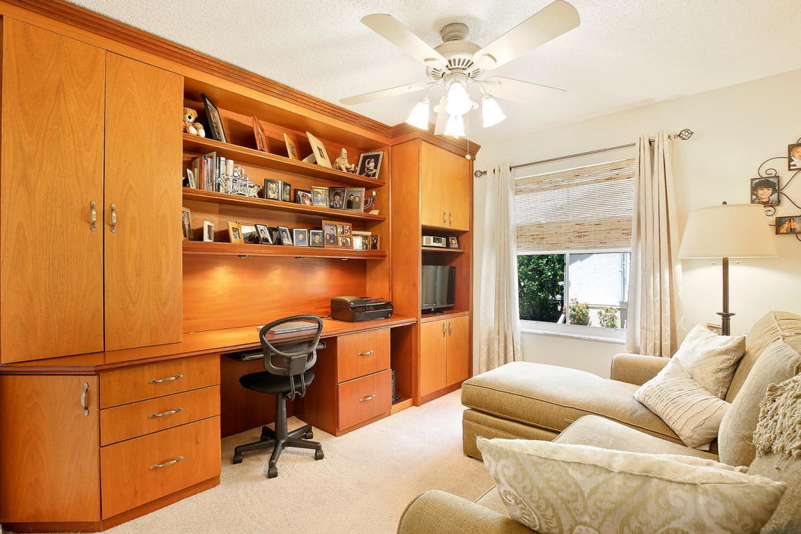 WELLINGTONS EDGE - Residential