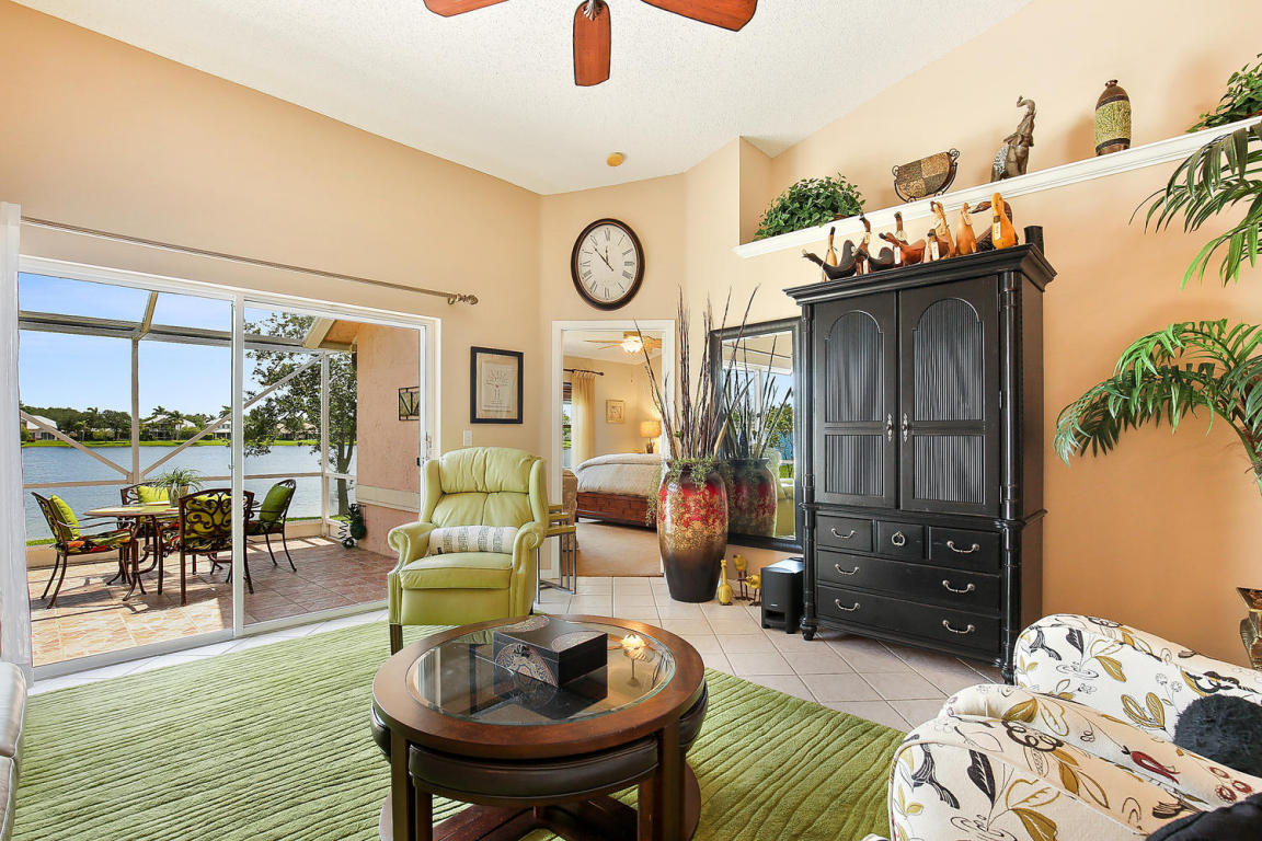 WELLINGTONS EDGE - Residential