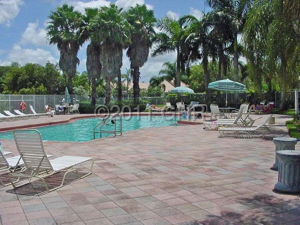 WELLINGTONS EDGE - Residential