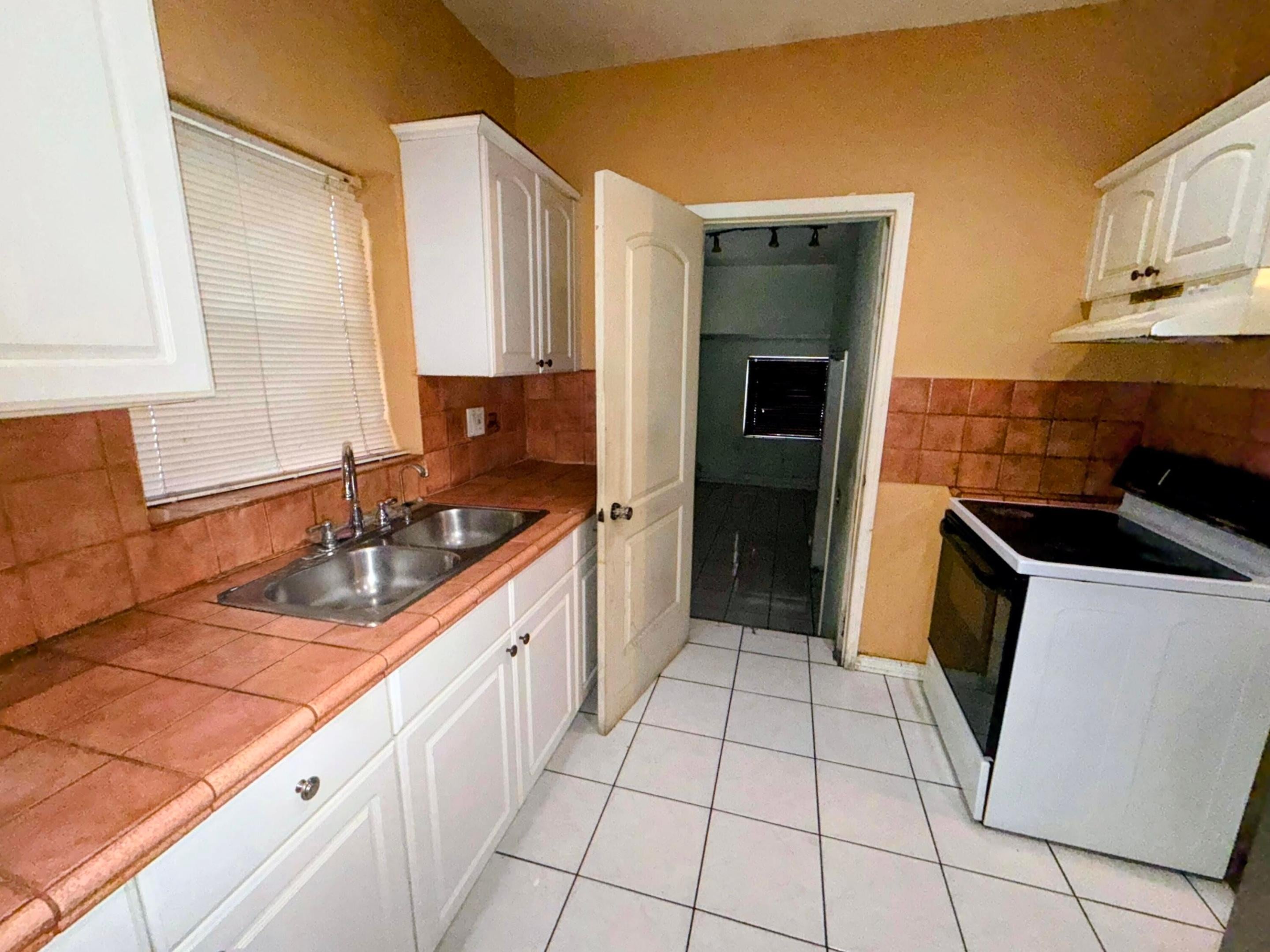 424 NE 72nd Street