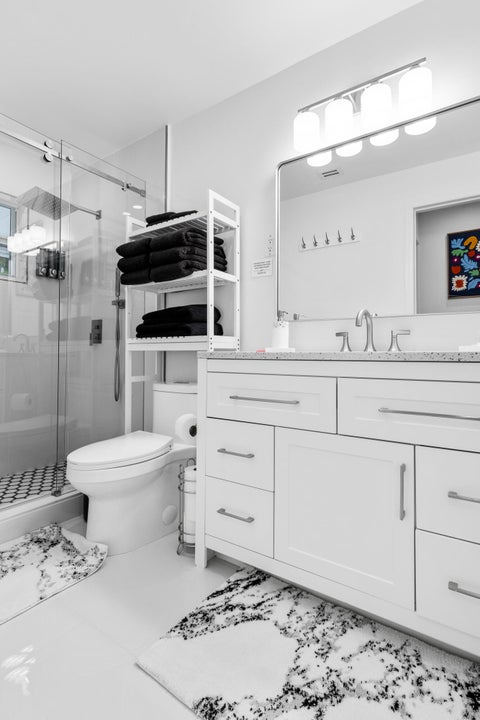 Tiny photo for 1621 NE 1ST Avenue, Pompano Beach, FL 33060 (MLS # B26071290)