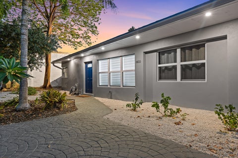 Tiny photo for 1621 NE 1ST Avenue, Pompano Beach, FL 33060 (MLS # B26071290)