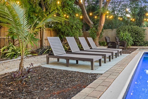 Tiny photo for 1621 NE 1ST Avenue, Pompano Beach, FL 33060 (MLS # B26071290)