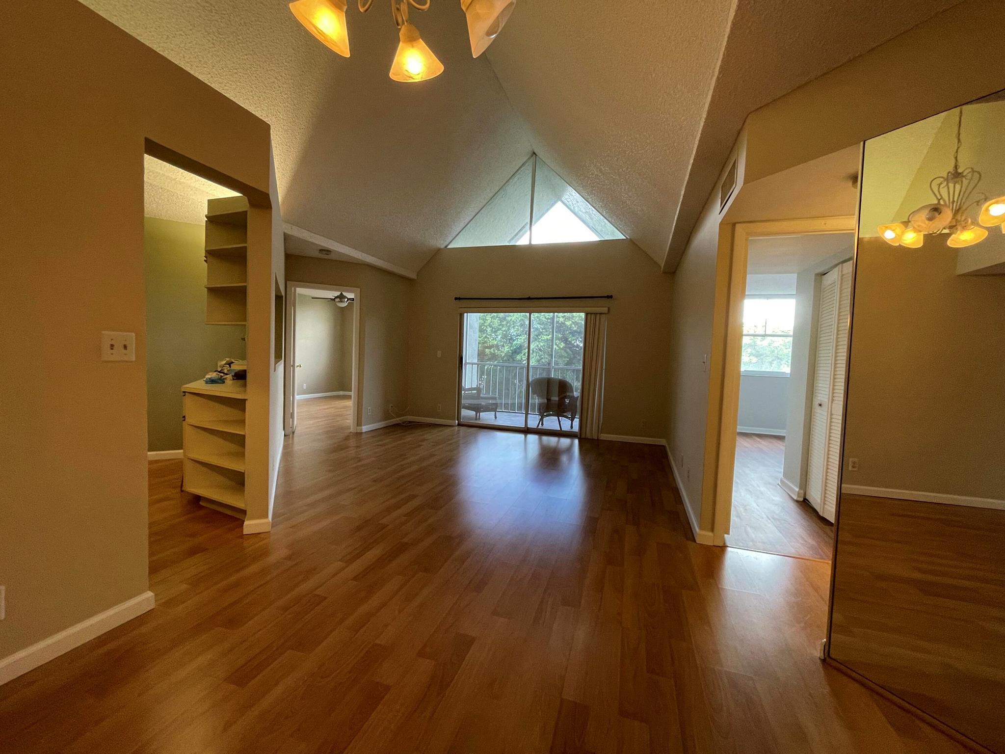 5910 Morningstar 403 Circle 403