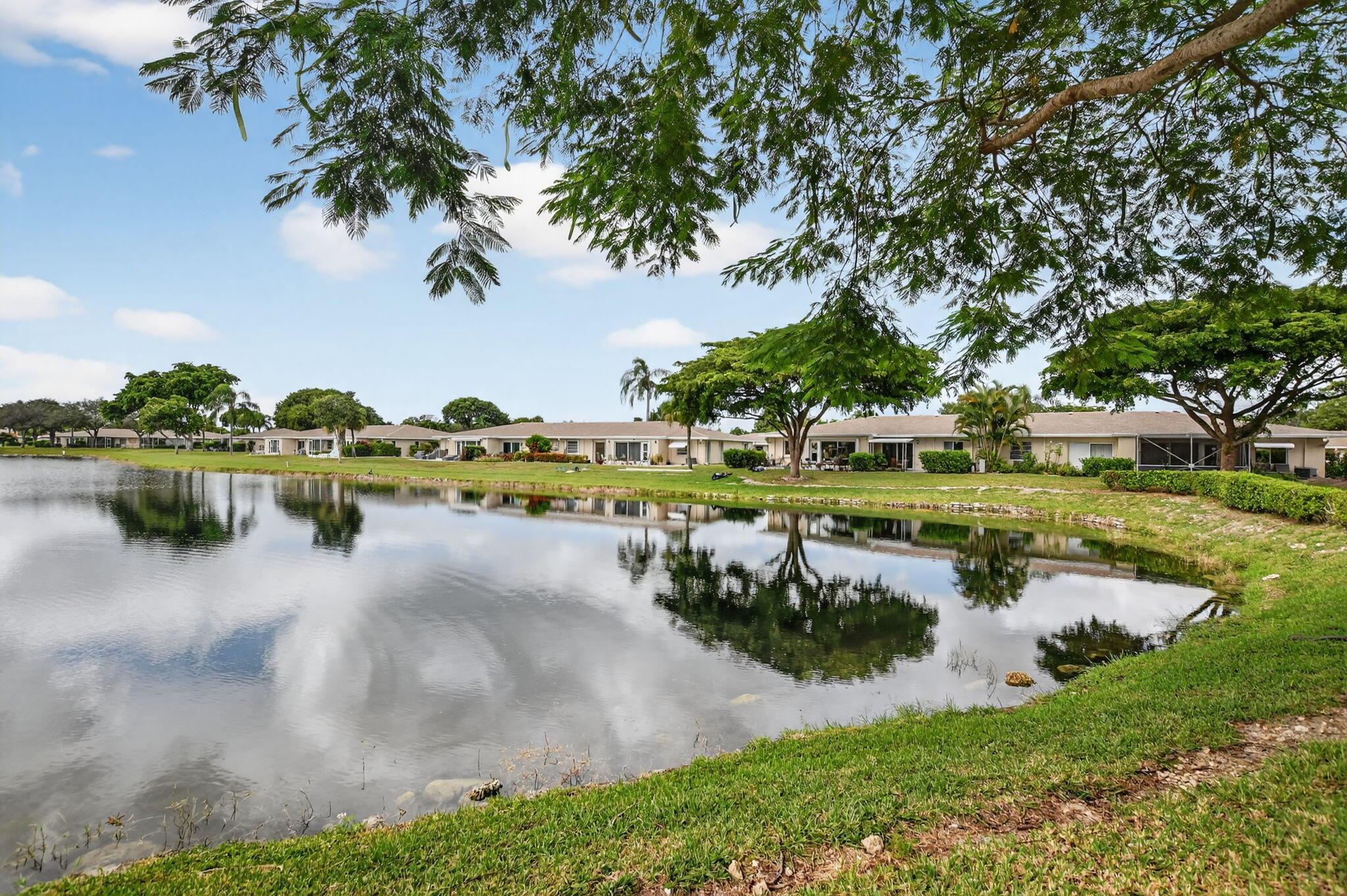BOCA LAKES CONDO - Residential