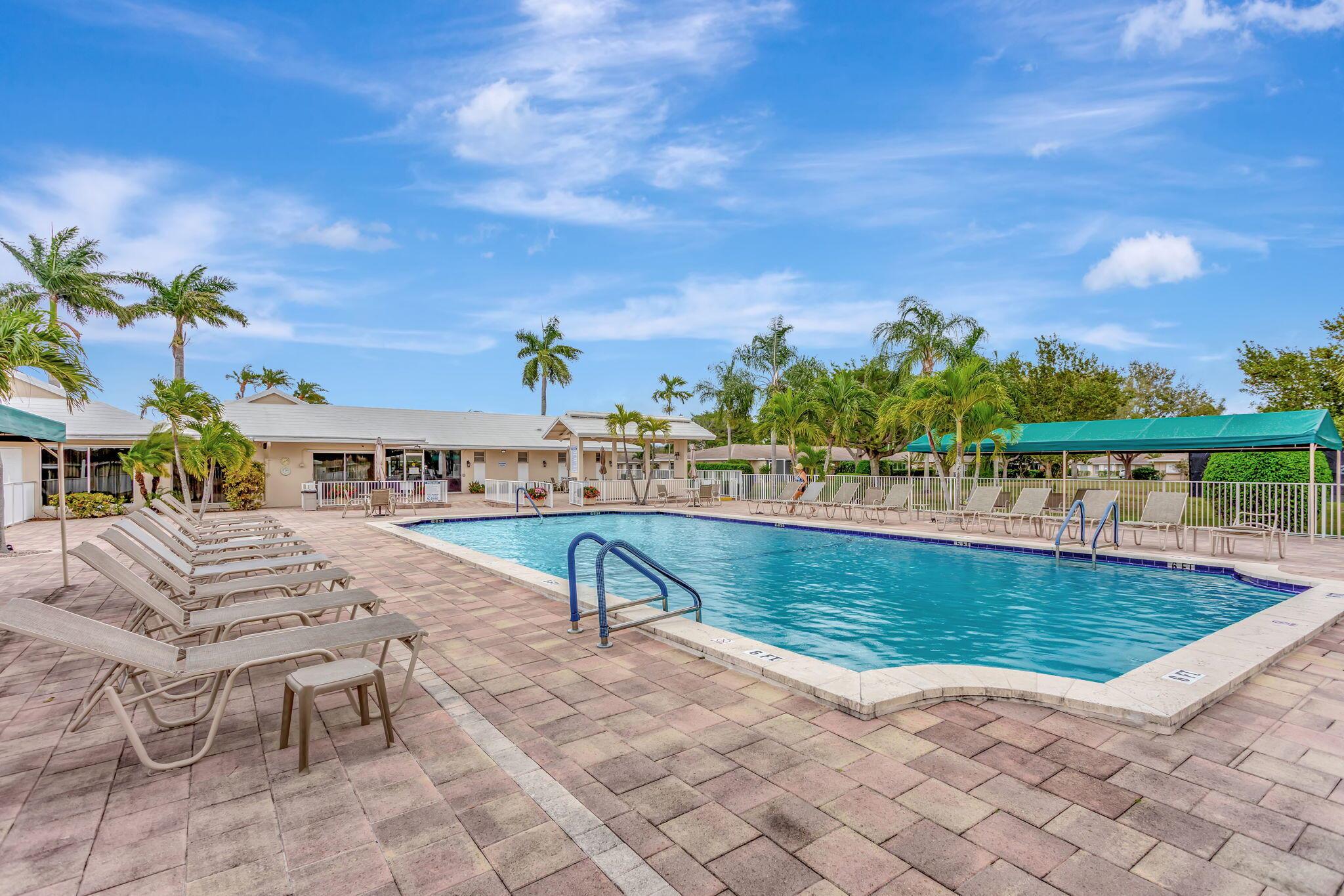 BOCA LAKES CONDO - Residential