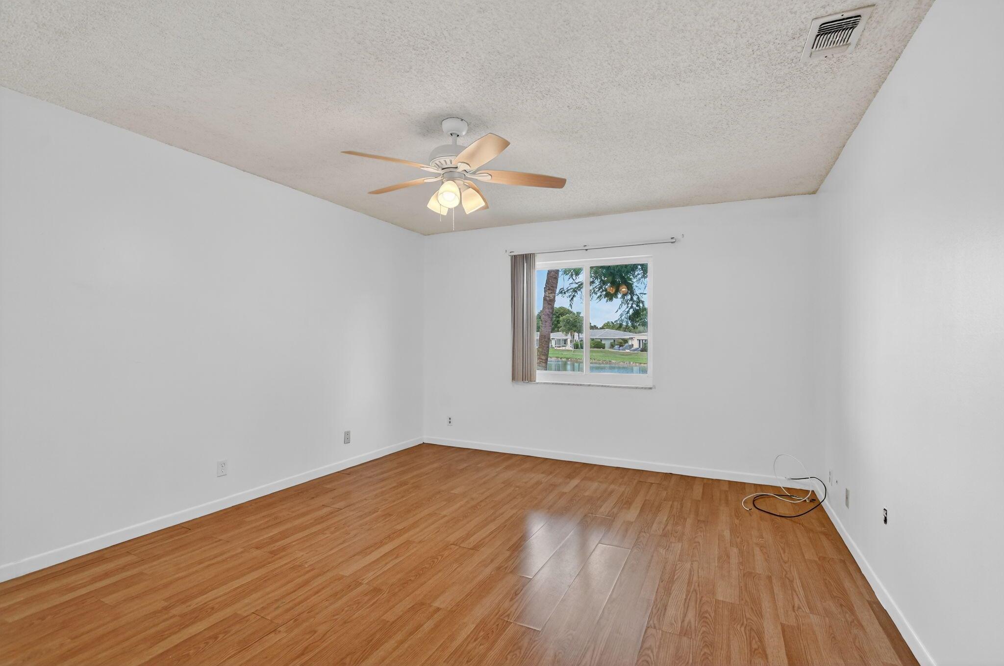 BOCA LAKES CONDO - Residential
