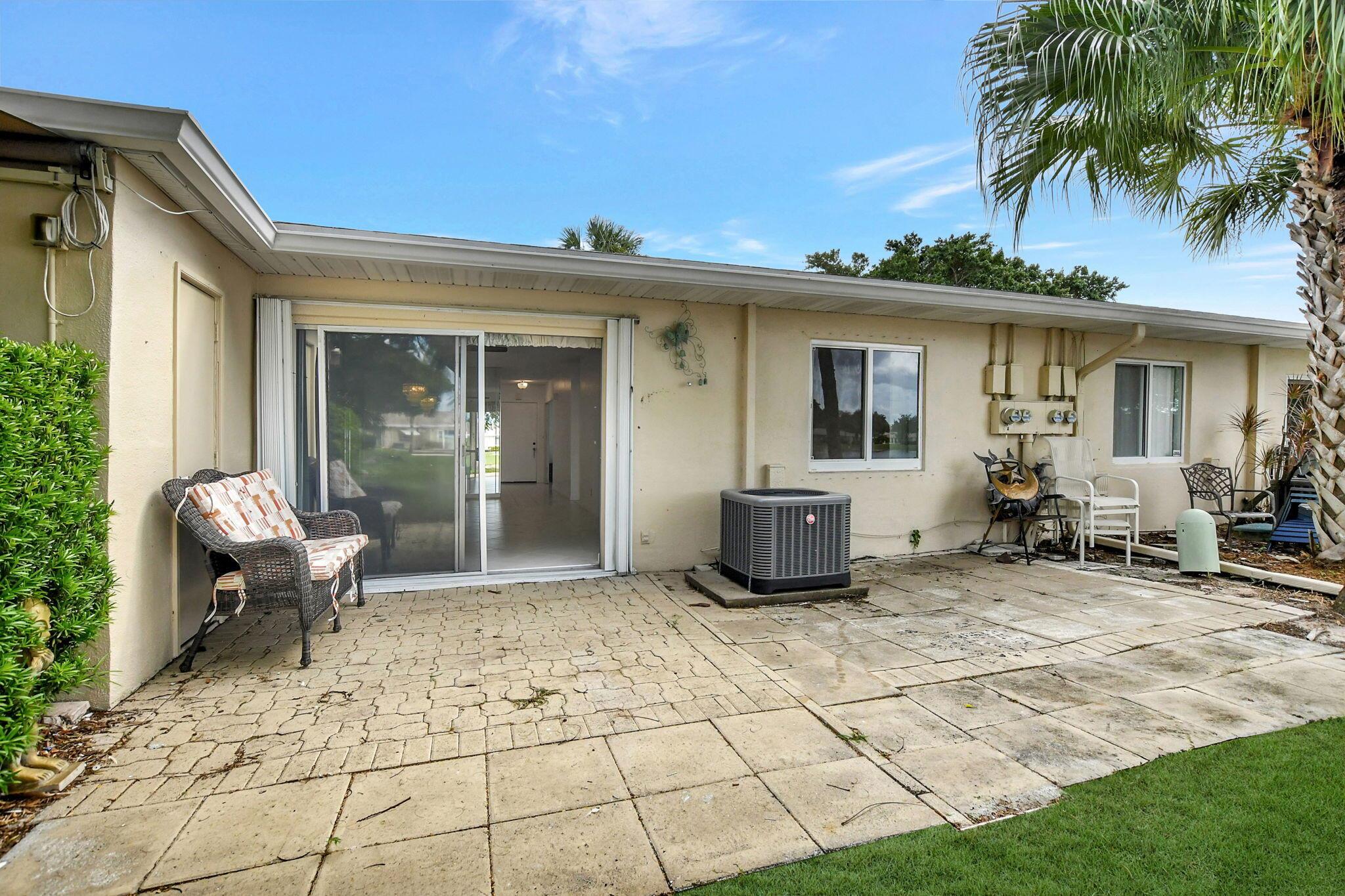 BOCA LAKES CONDO - Residential