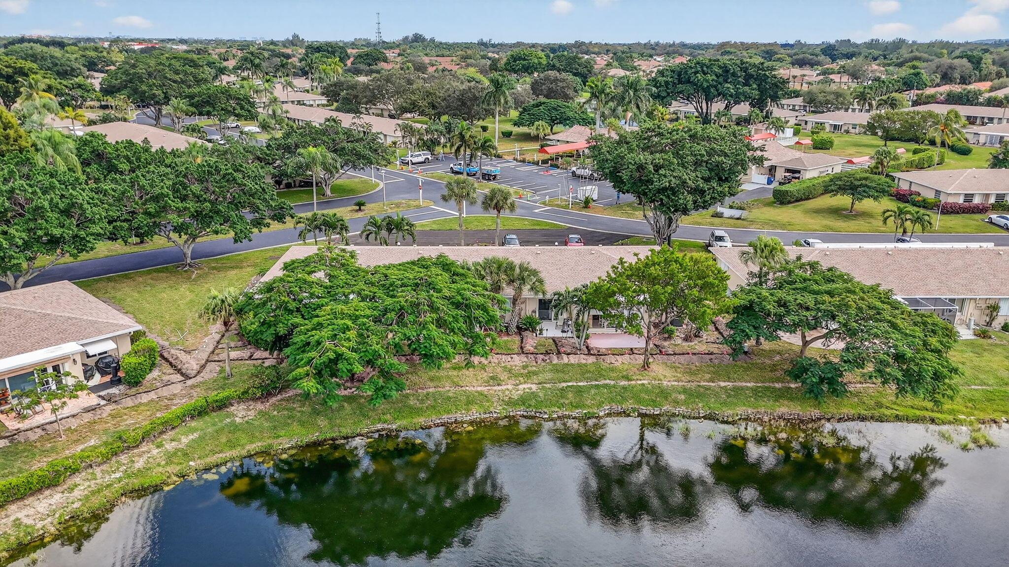 BOCA LAKES CONDO - Residential