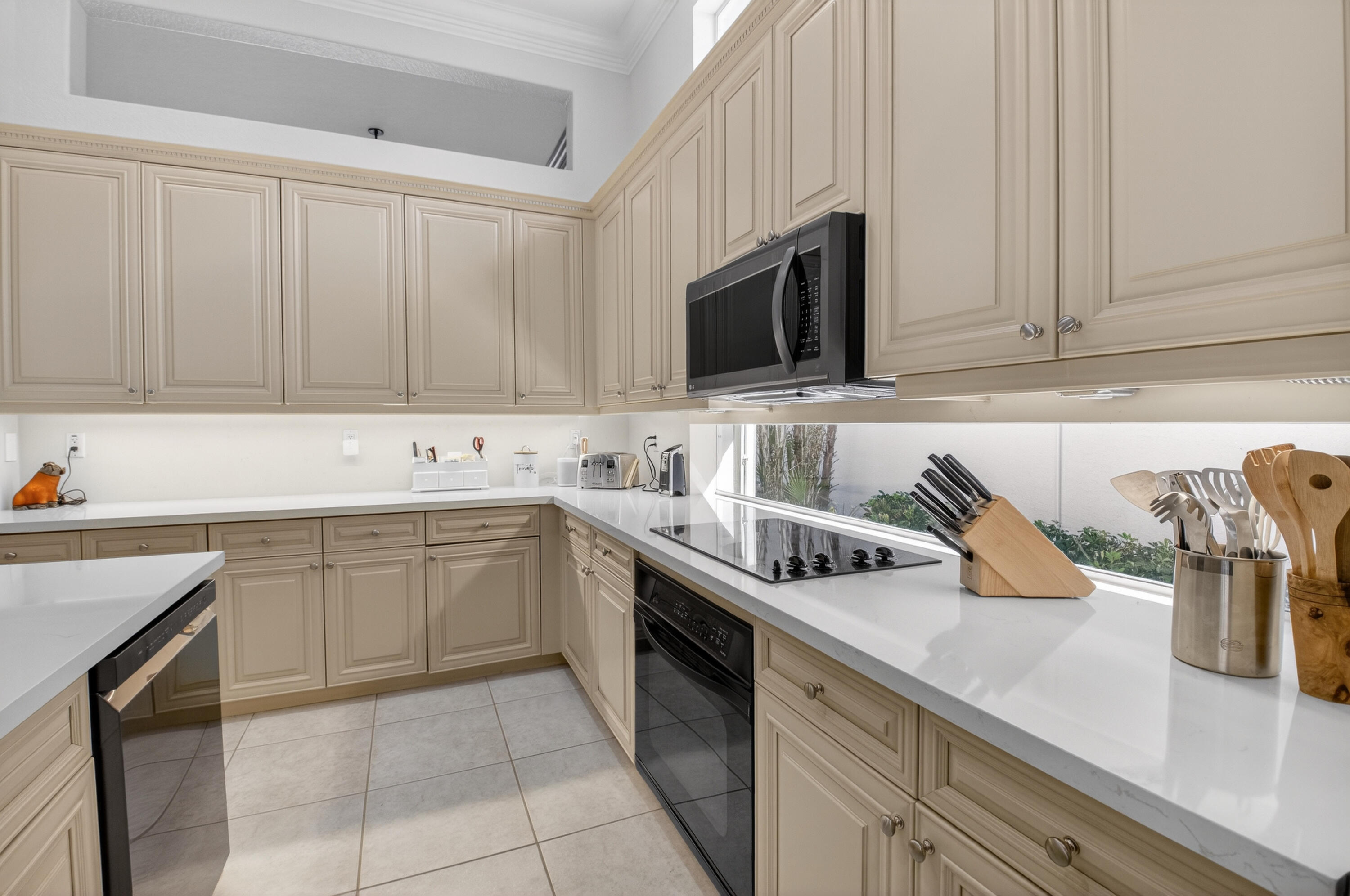 ADDISON RESERVE PAR 13 - Residential