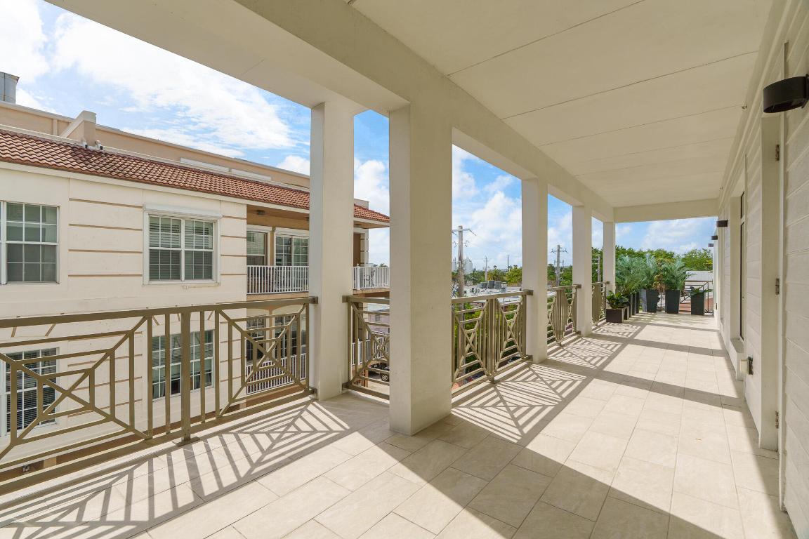 SAILFISH COVE CONDOMINIUM - Residential