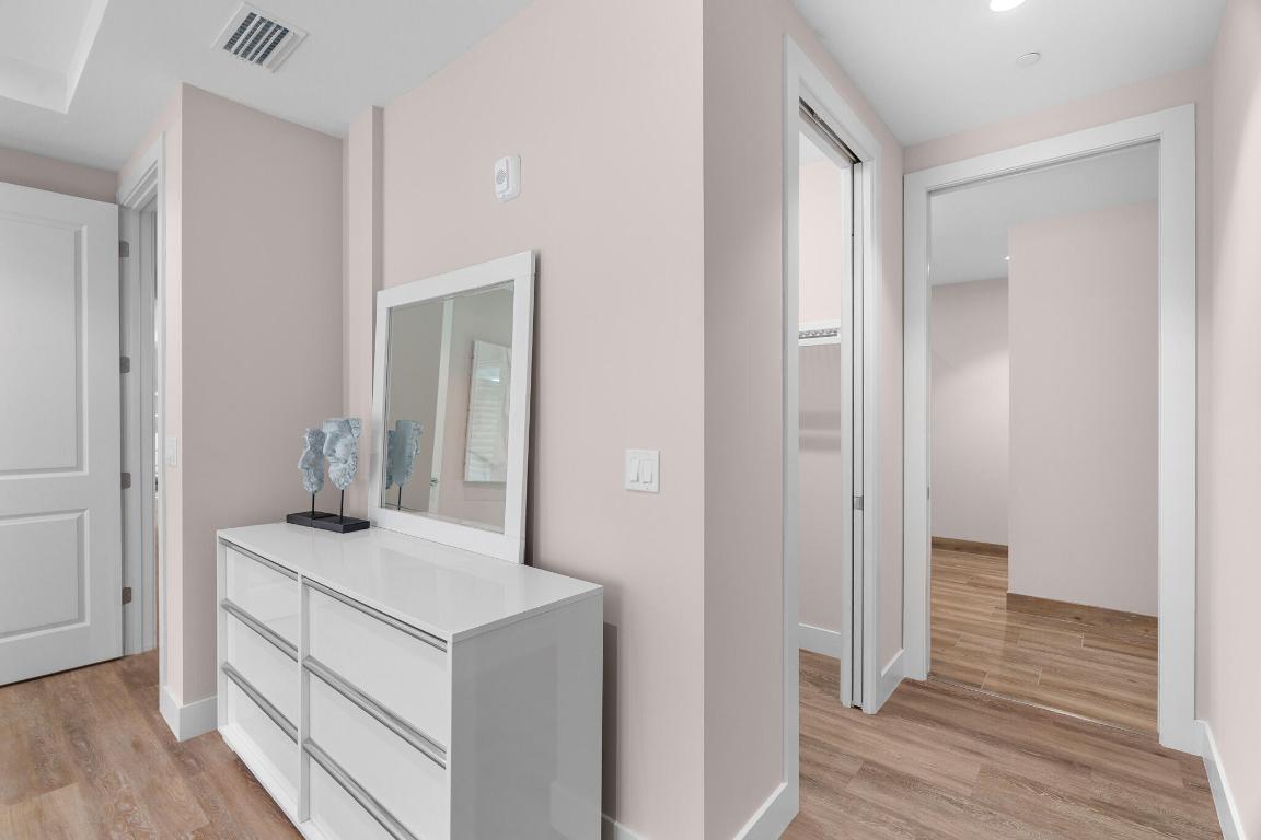 SAILFISH COVE CONDOMINIUM - Residential