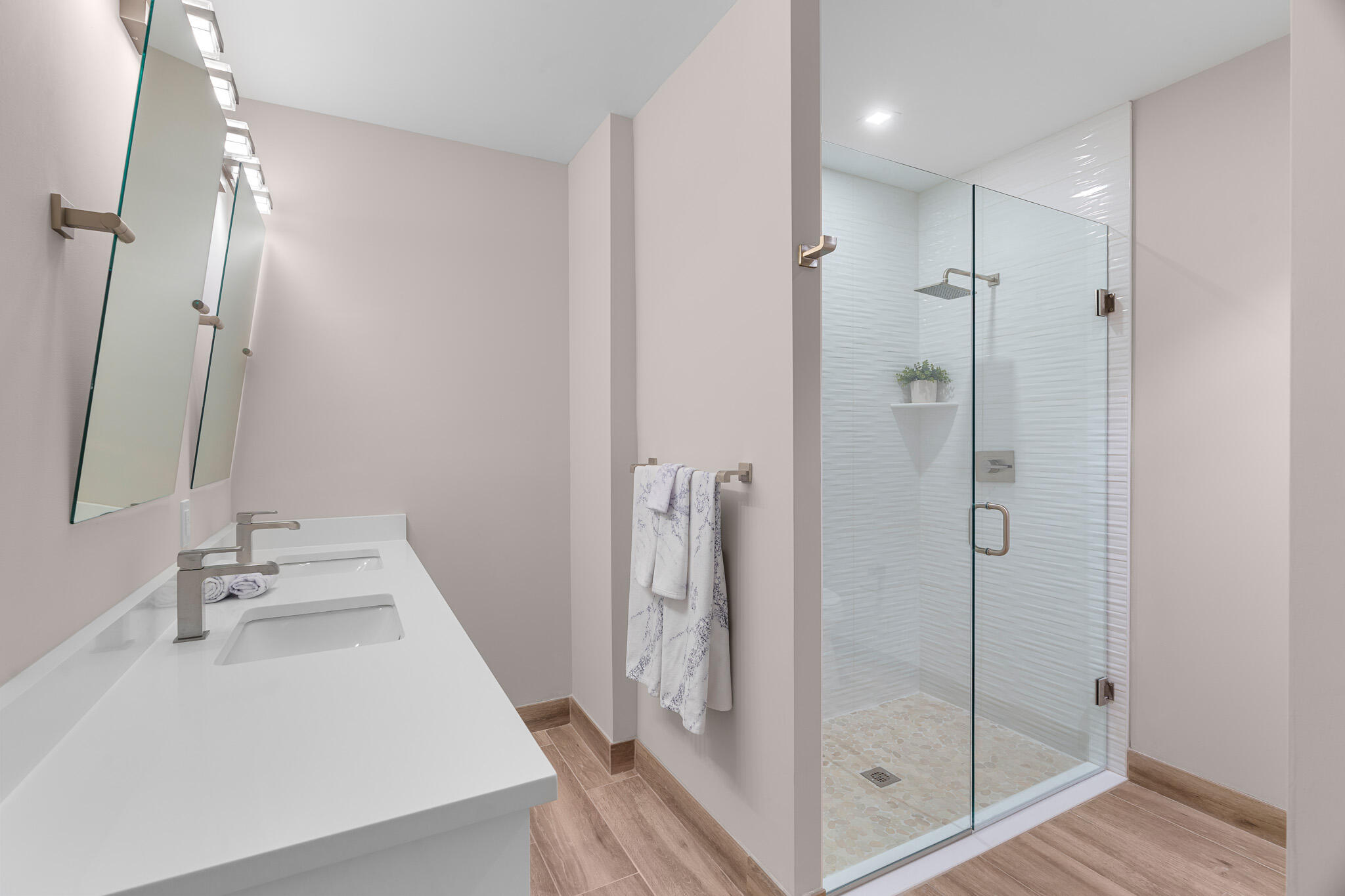 SAILFISH COVE CONDOMINIUM - Residential