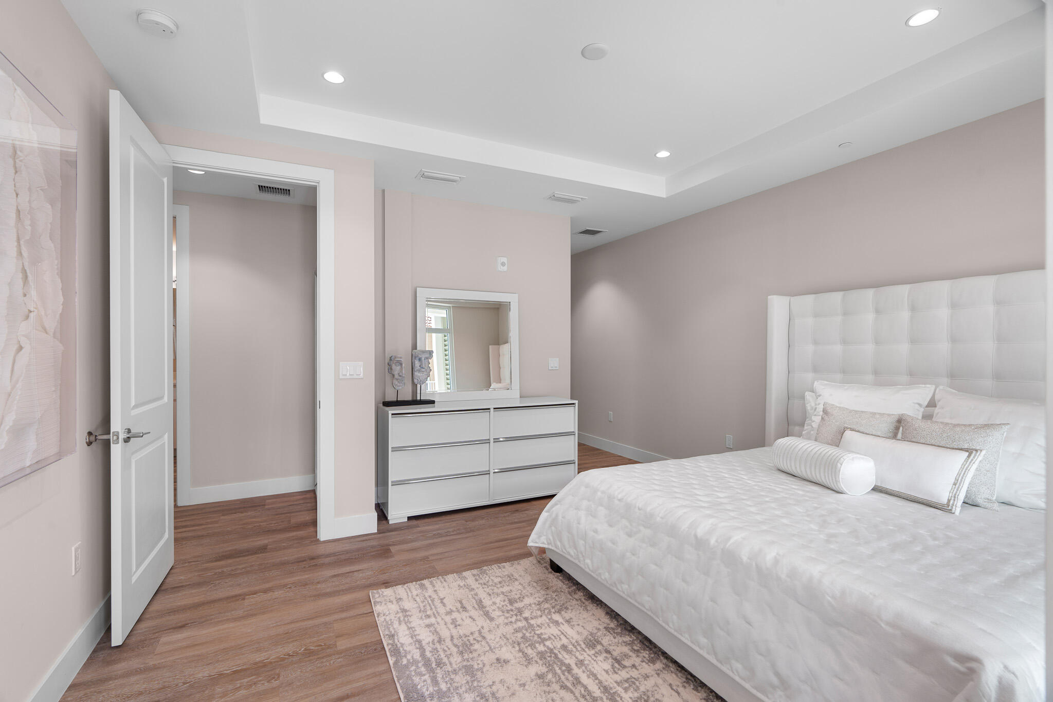 SAILFISH COVE CONDOMINIUM - Residential