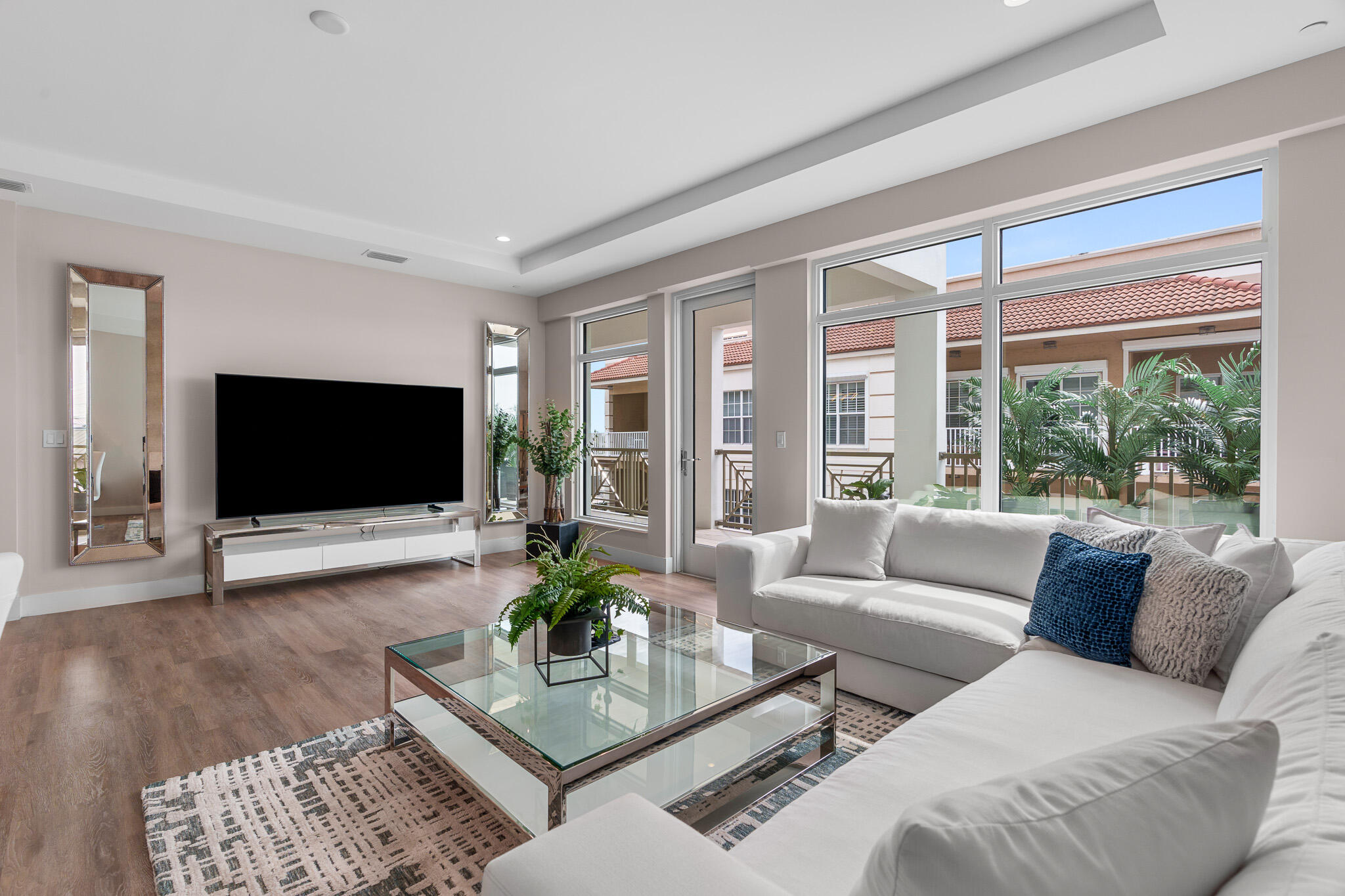 SAILFISH COVE CONDOMINIUM - Residential