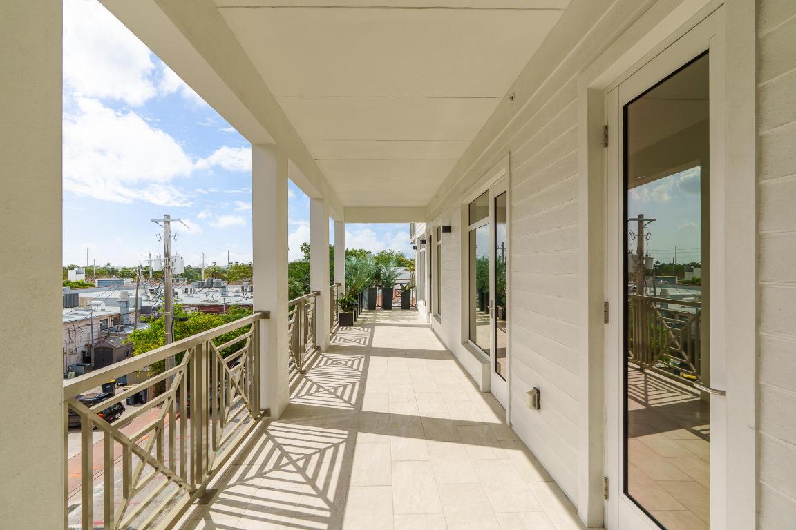 SAILFISH COVE CONDOMINIUM - Residential