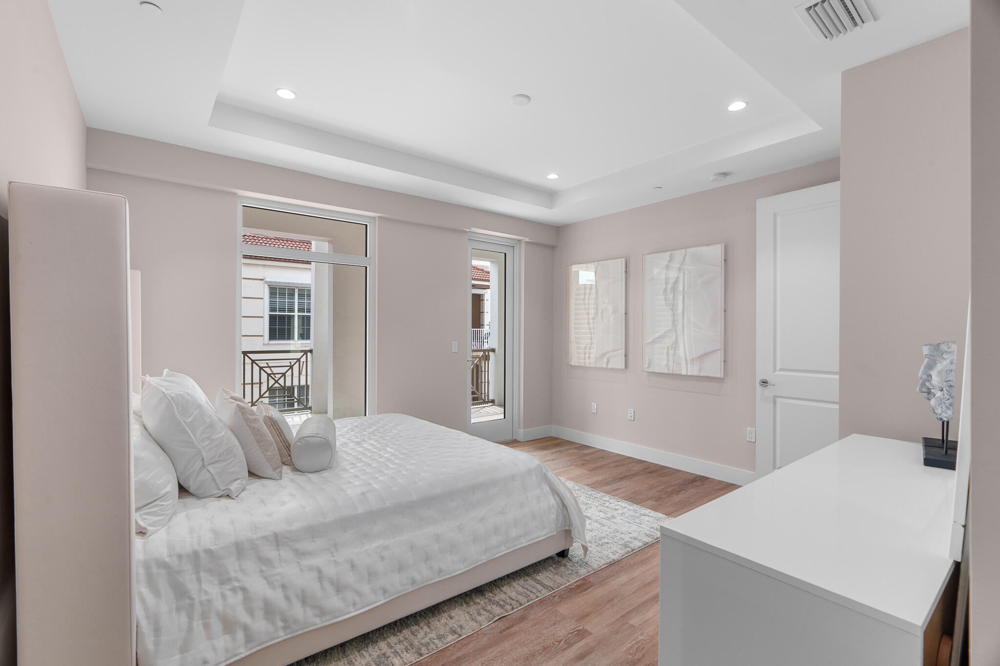 SAILFISH COVE CONDOMINIUM - Residential