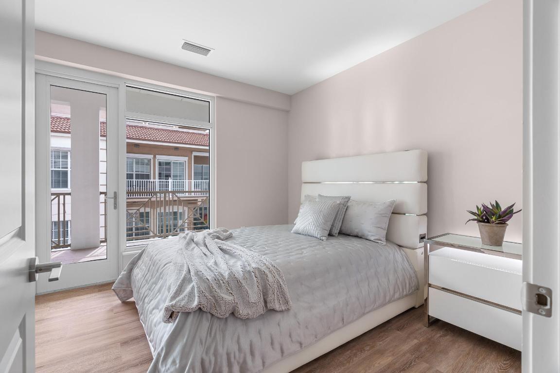 SAILFISH COVE CONDOMINIUM - Residential