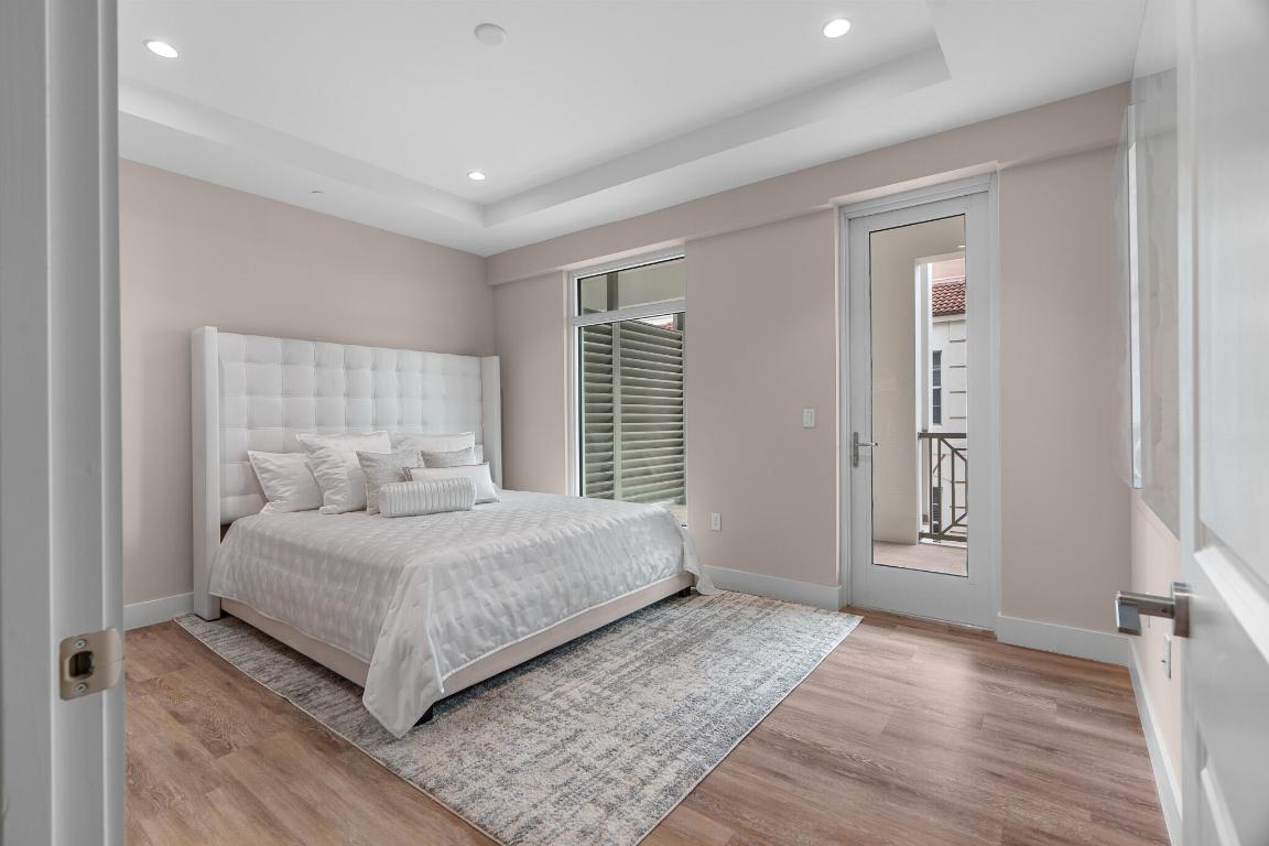 SAILFISH COVE CONDOMINIUM - Residential