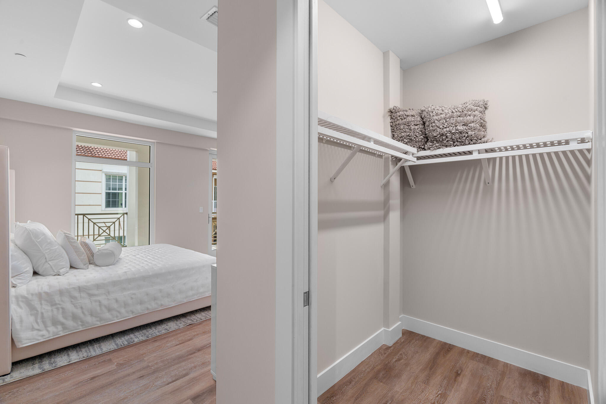 SAILFISH COVE CONDOMINIUM - Residential