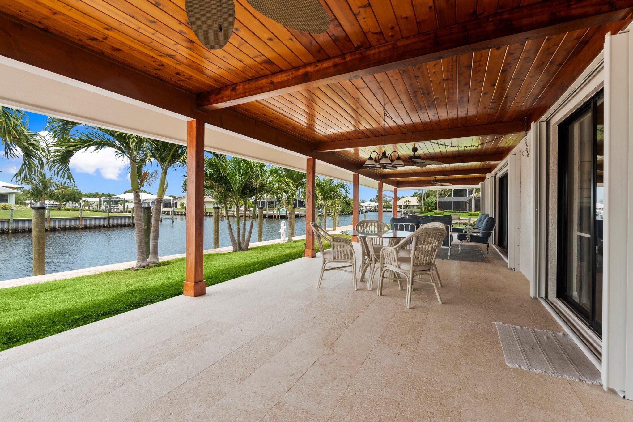 QUEEN'S COVE UNIT 1 - Residential Lease