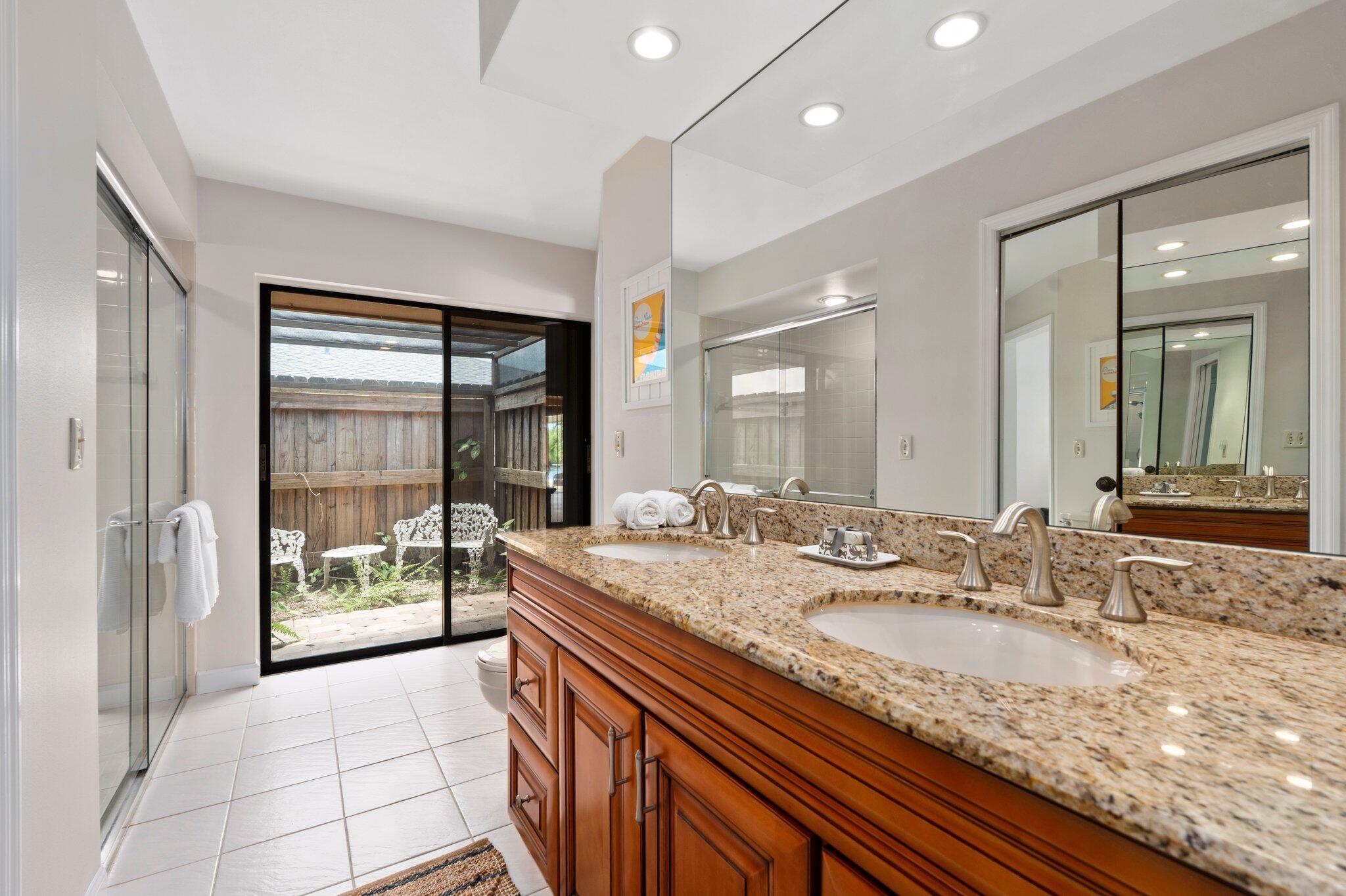 QUEEN'S COVE UNIT 1 - Residential Lease